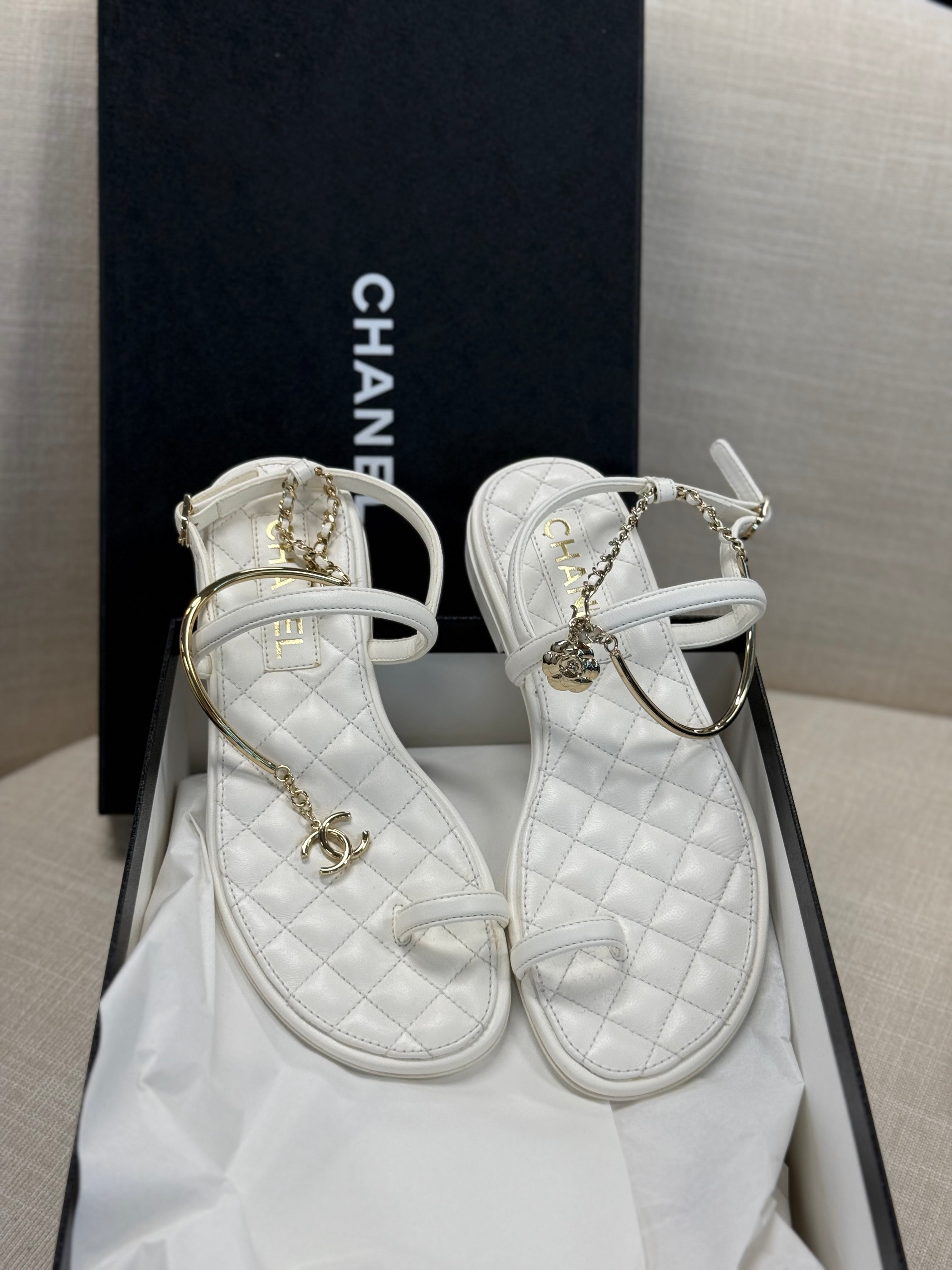 CHANEL WHITE SANDAL 36C – CIRCLE OF LUXES