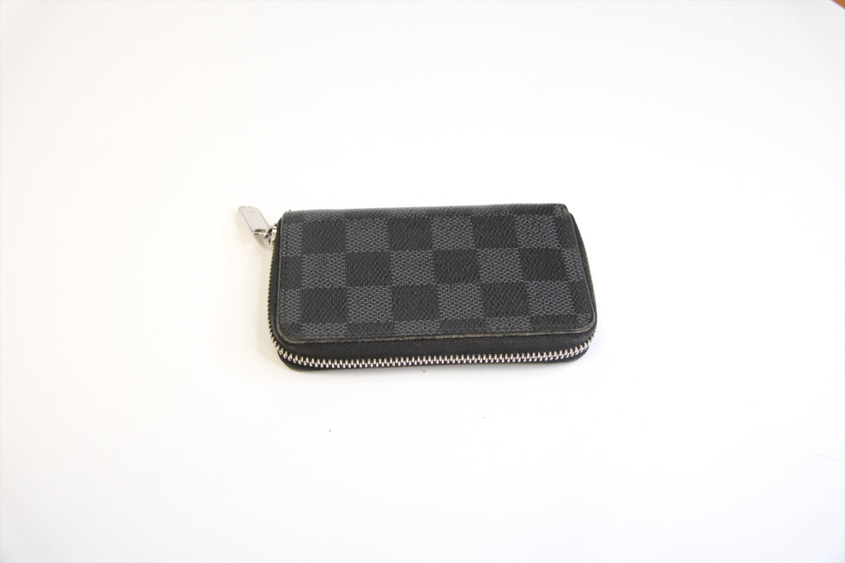 LOUIS VUITTON DAMIER GRAPHITE ZIPPY COIN PURSE