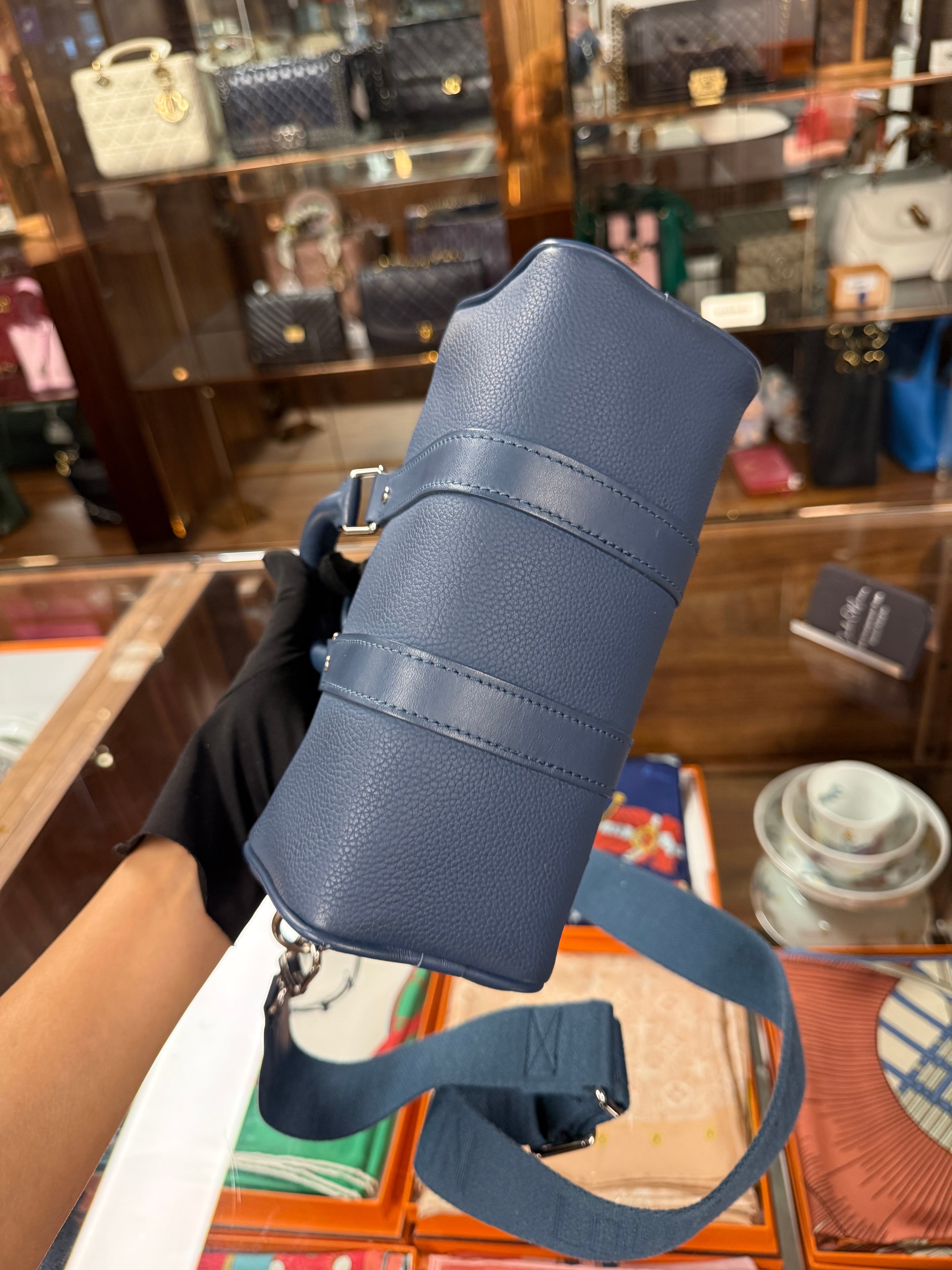 LOUIS VUITTON KEEPALL BLUE