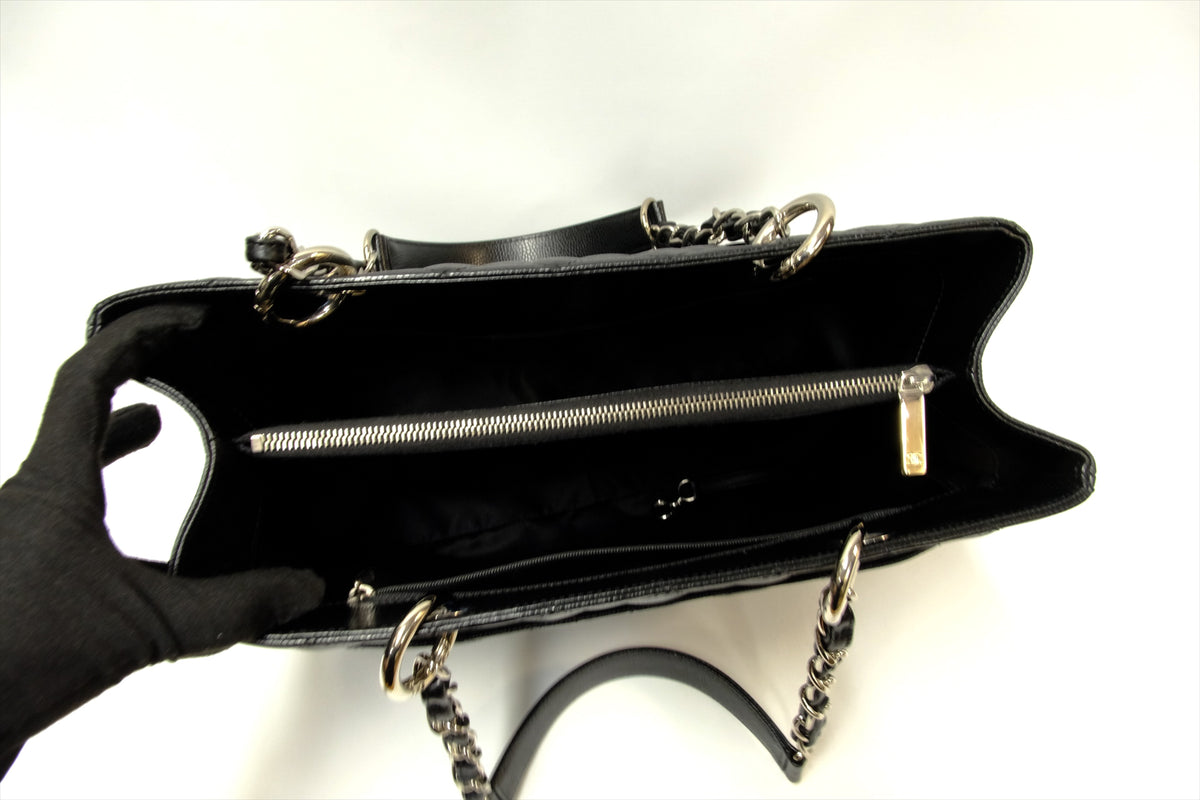 CHANEL BLACK GST CAVIAR SHW