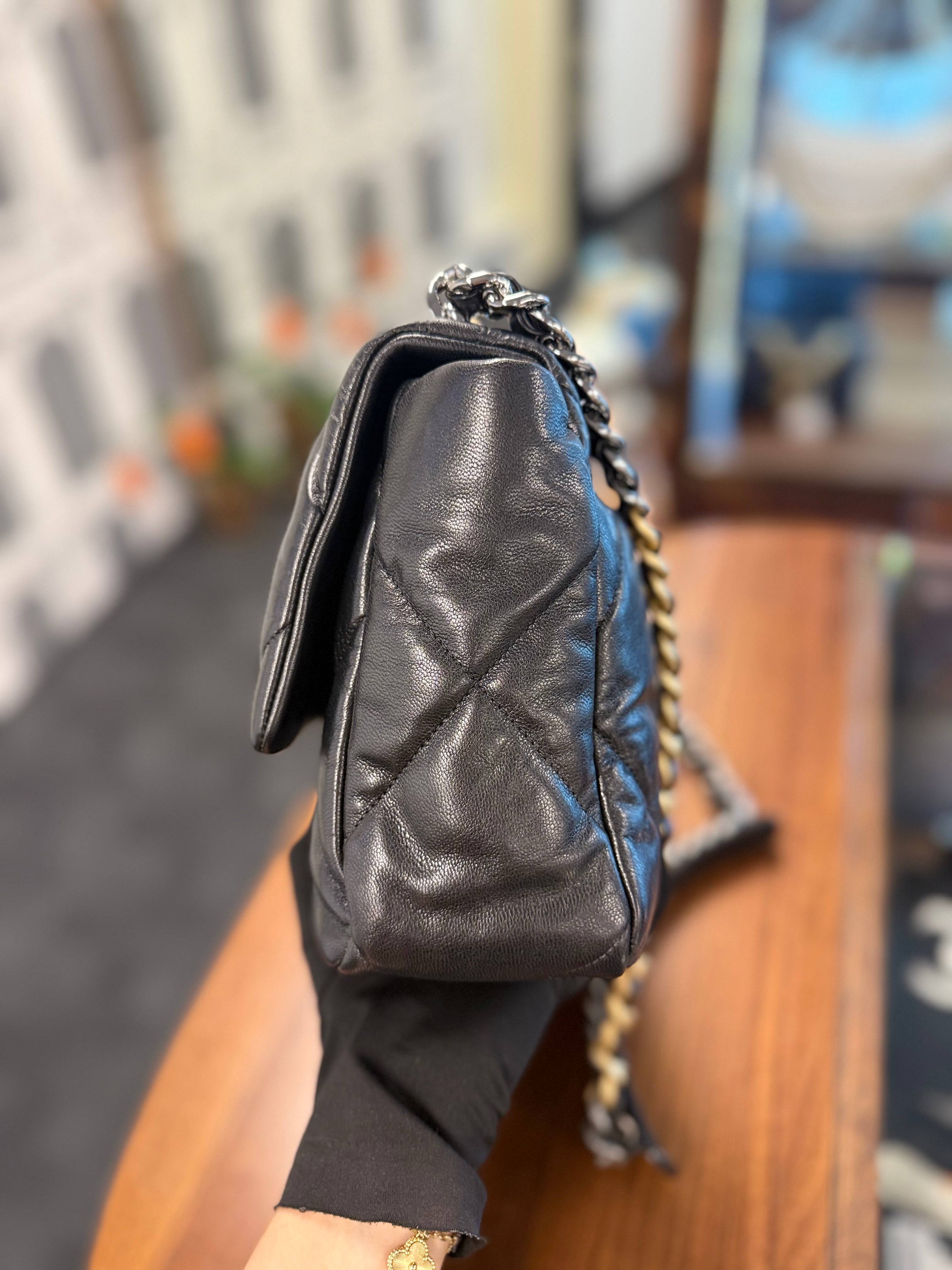 CHANEL C19 LARGE BLACK