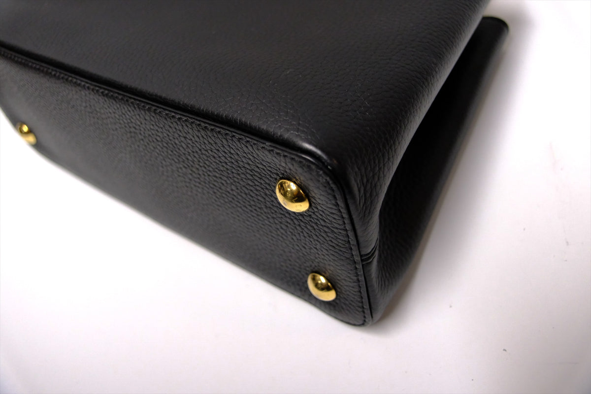 LOUIS VUITTON CAPUCINES MM BLACK /PINK