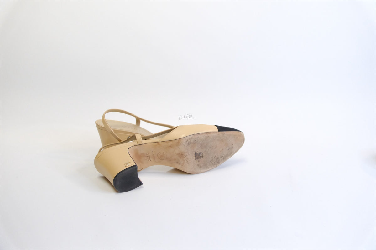 CHANEL SLINGBACK  37 1/2 C