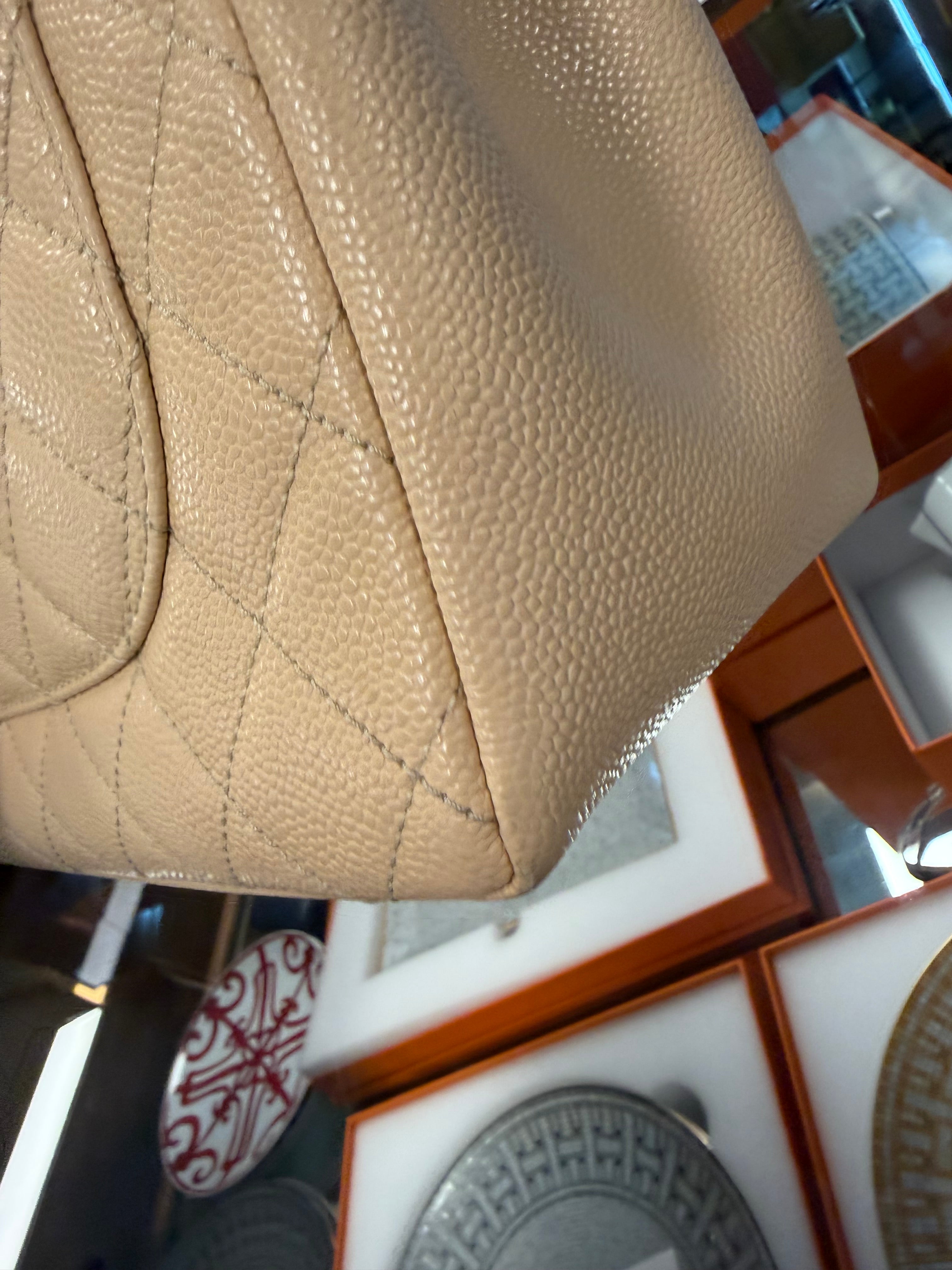 CHANEL GST BEIGE CAVIAR  GHW