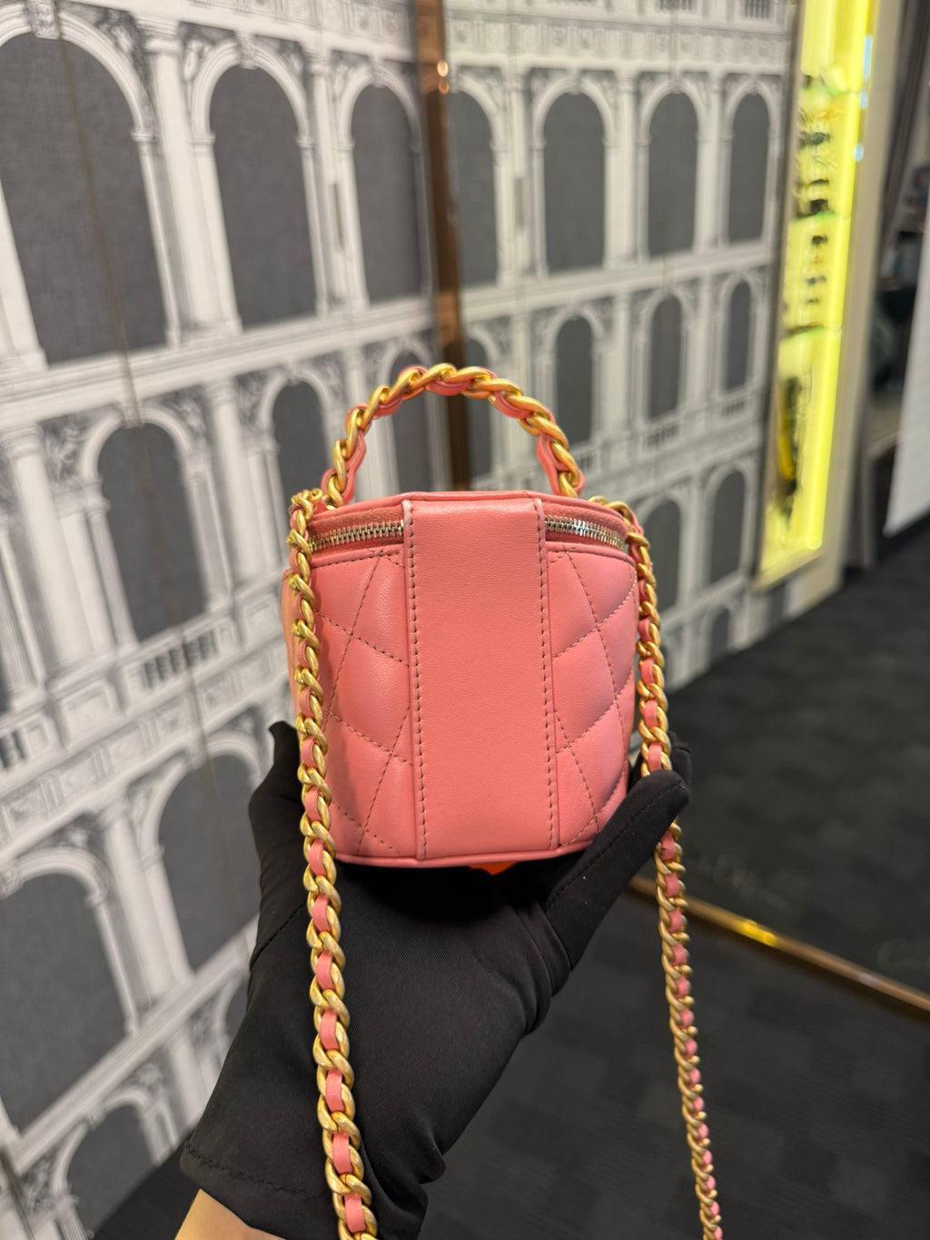 CHANEL MINI VANITY PINK BAG