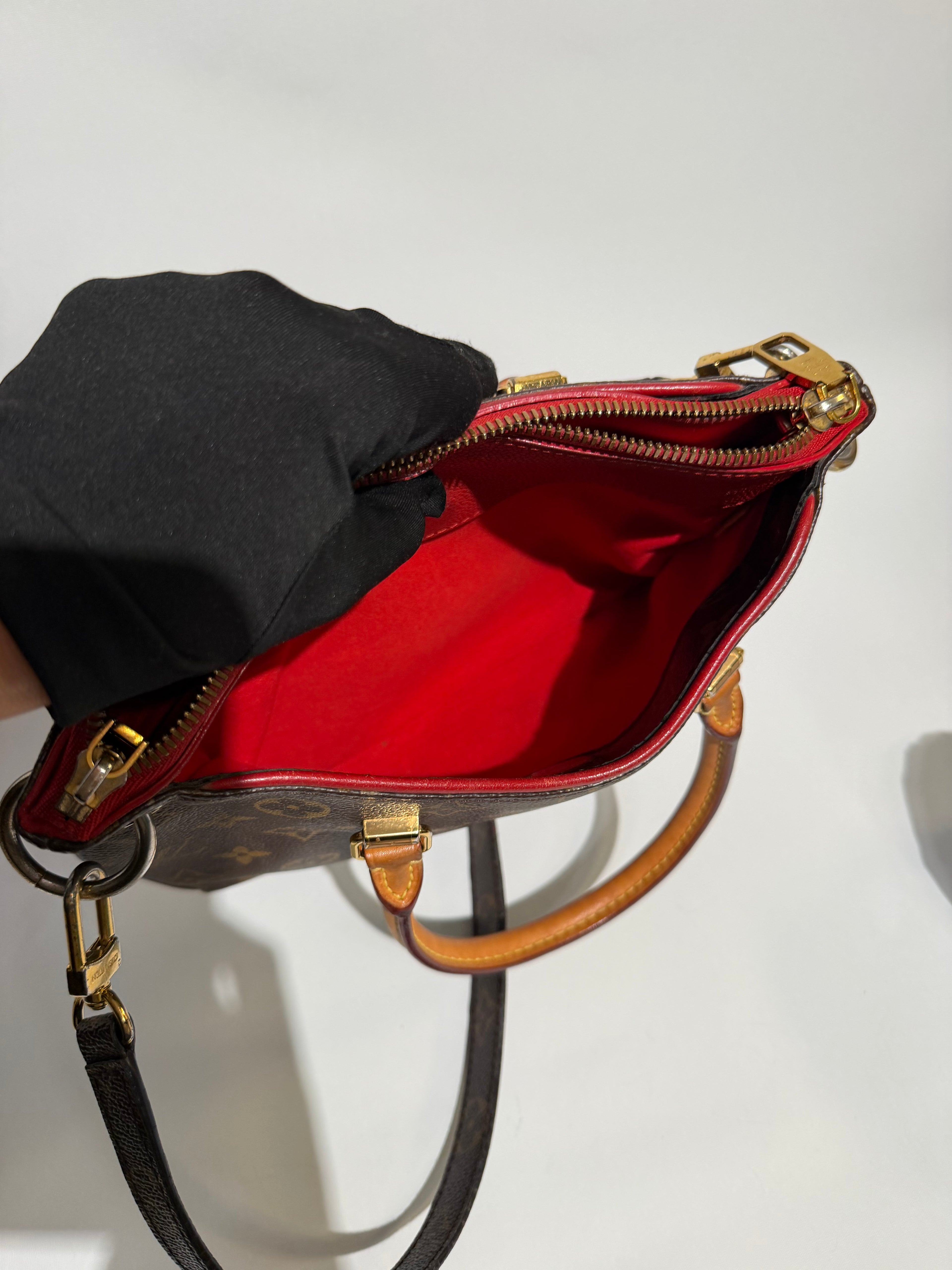LOUIS VUITTON PALLAS BB MONOGRAM /RED