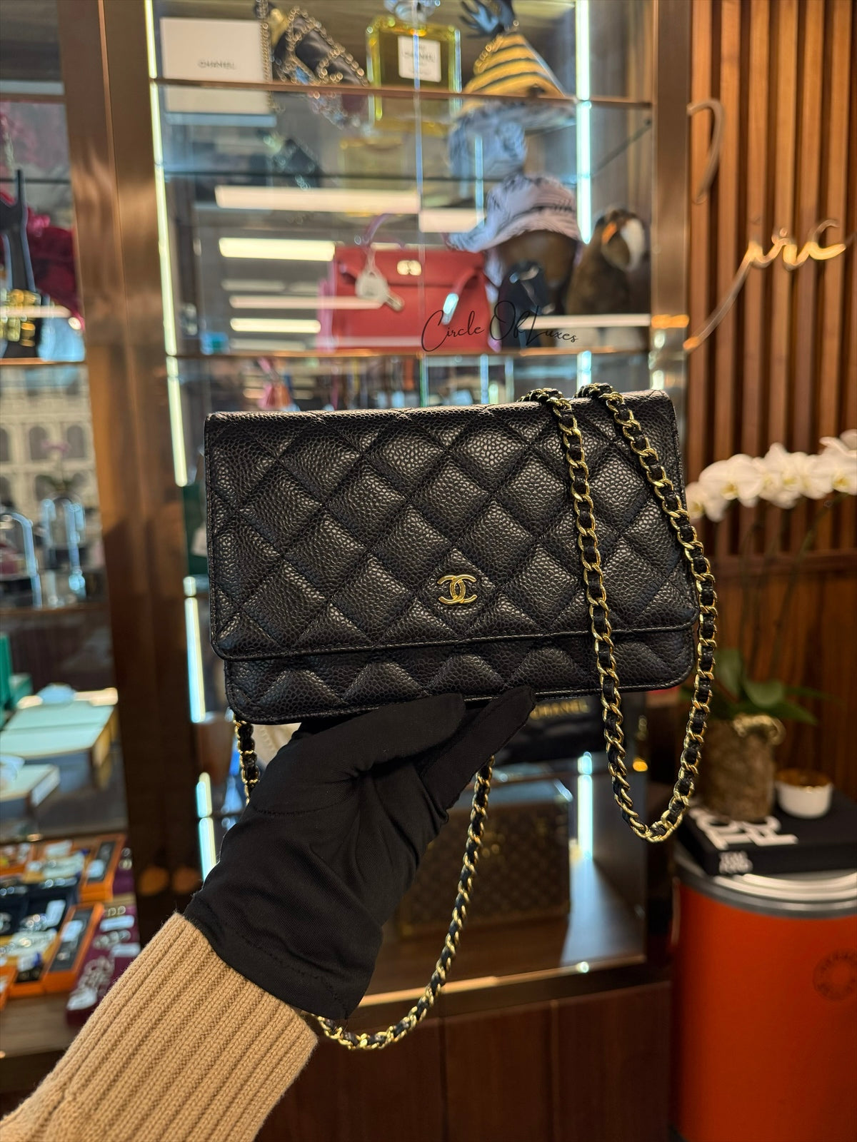 CHANEL WOC BLACK CAVIAR GHW (microchip)