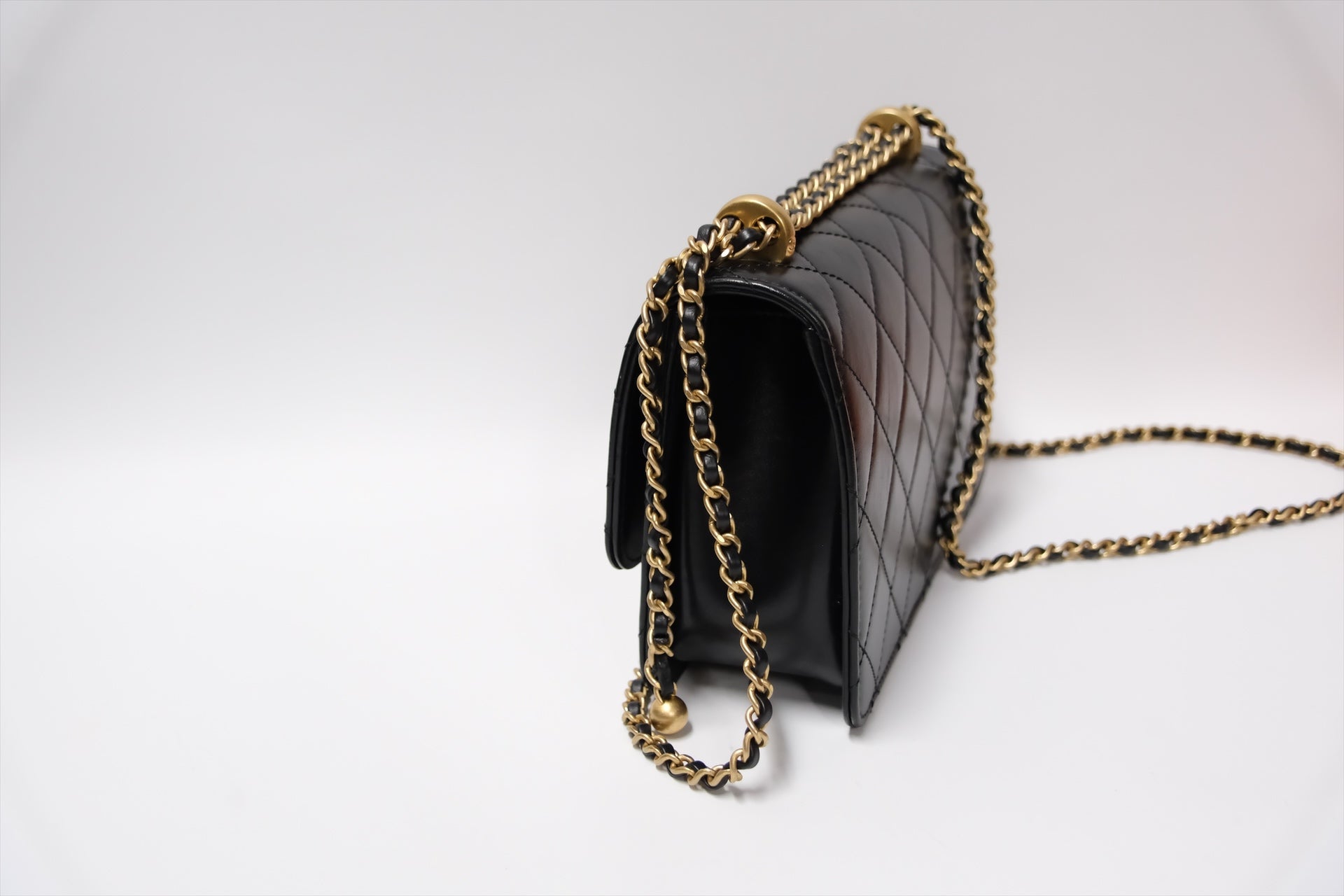CHANEL GOLD CRUSH FLAP BAG BLACK CALFSKIN GHW