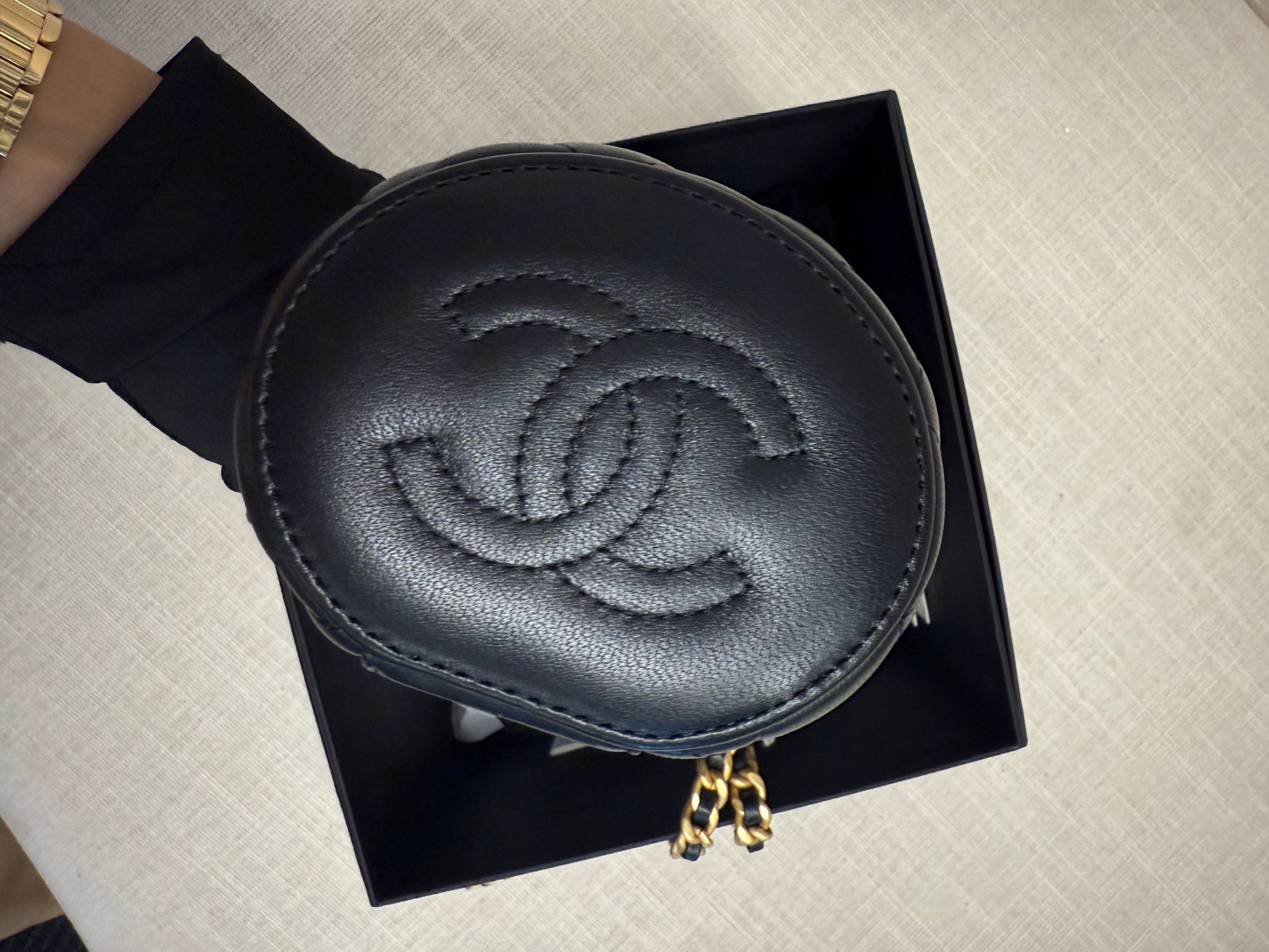 CHANEL HANDLE VANITY QUILTED “AFTERNOON TEA TOP” BLACK LAMSKIN GHW