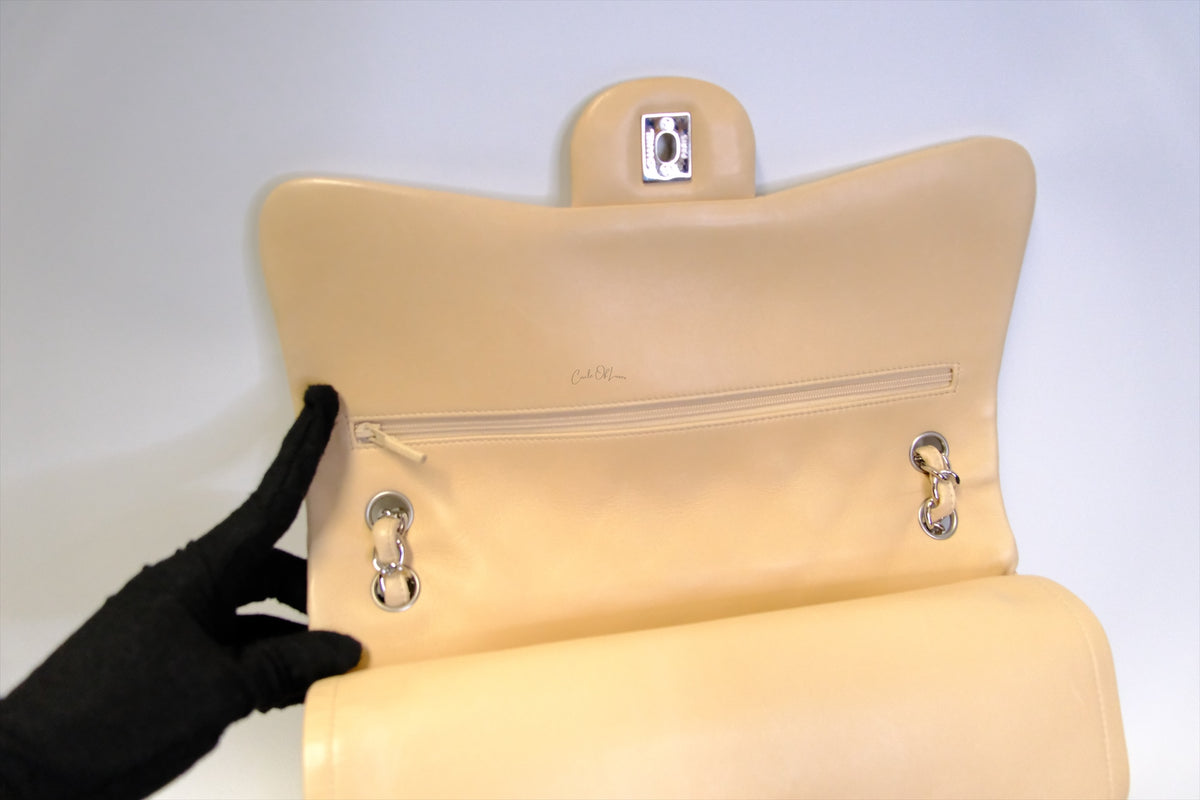 CHANEL JUMBO CLASSIC FLAP BEIGE LAMBSKIN SHW
