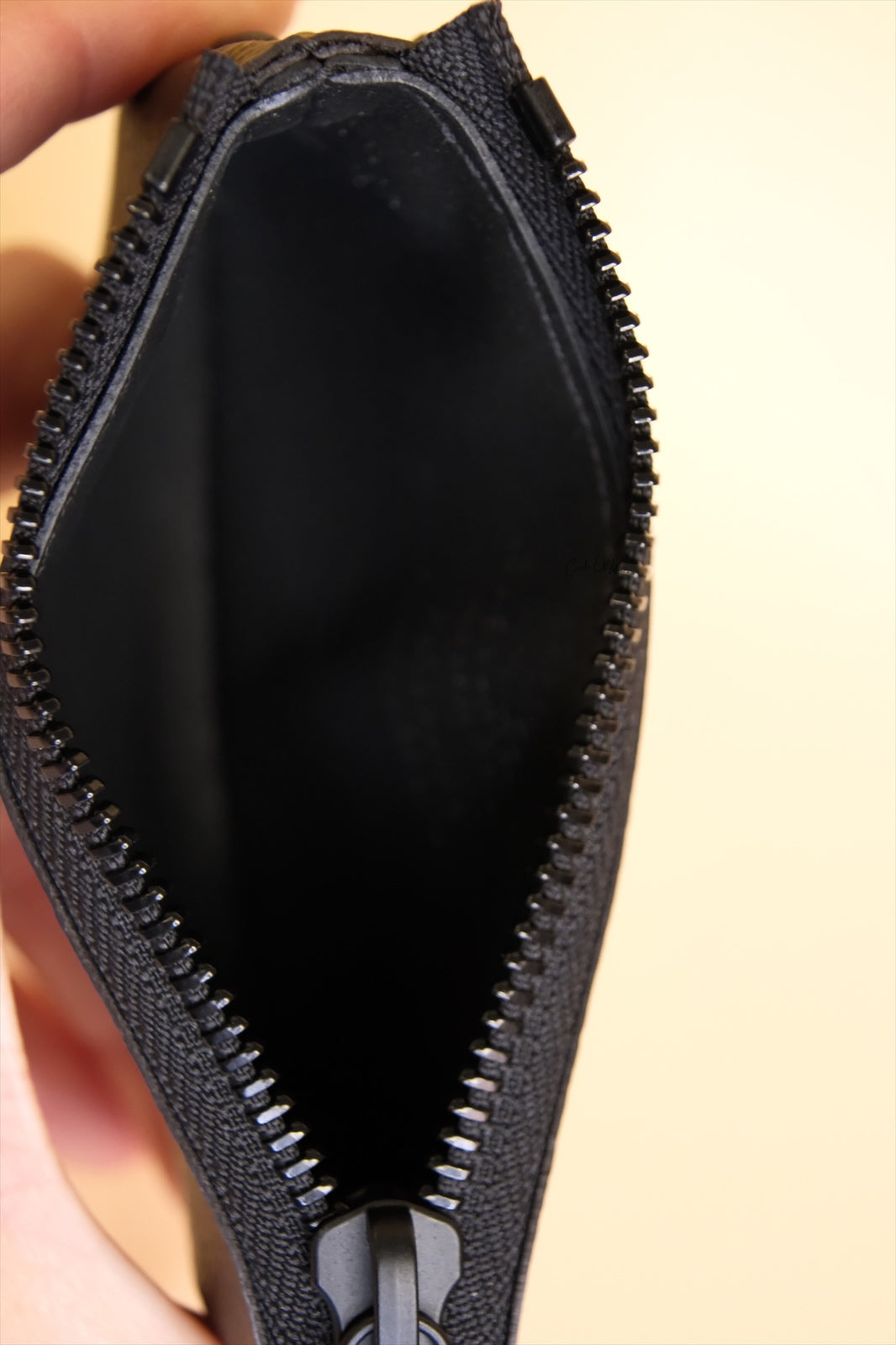 LOUIS VUITTON X VIRGIL ABLOH KEY POUCH