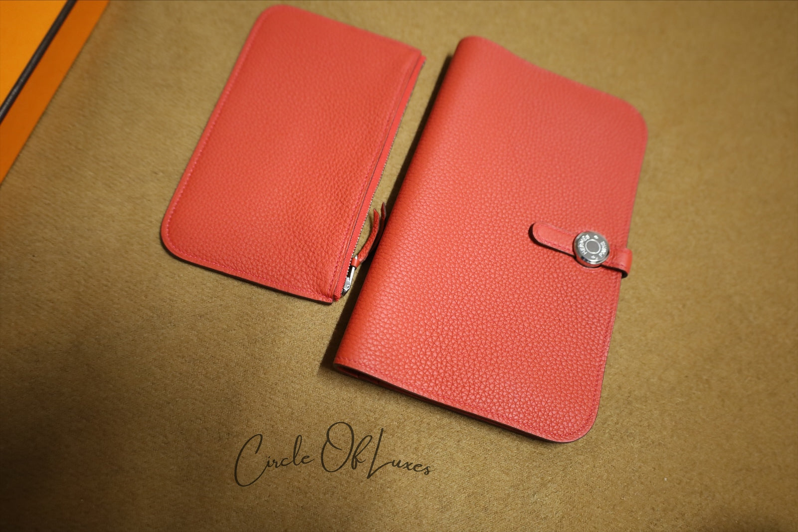 HERMES WALLET RED DOGON