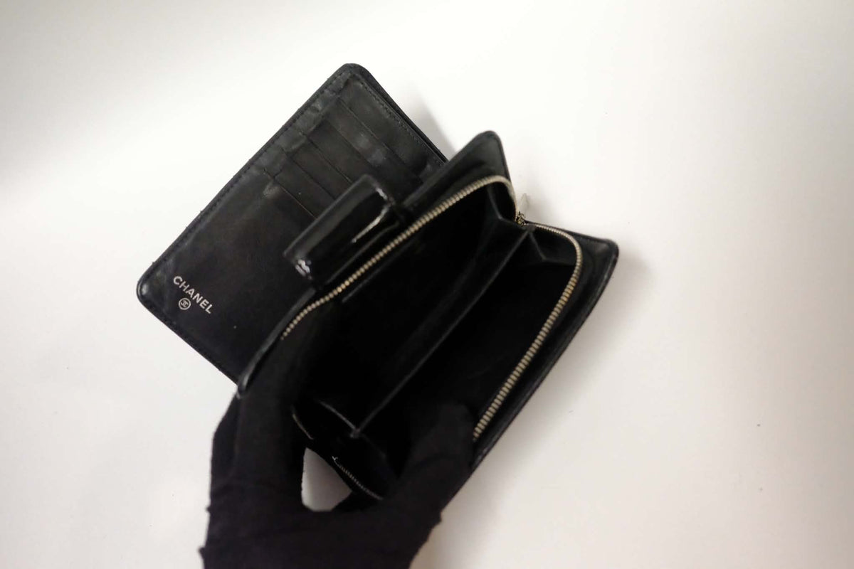 CHANEL QUILTED PATENT MEDIUM FLAP FRENCH WALLET
