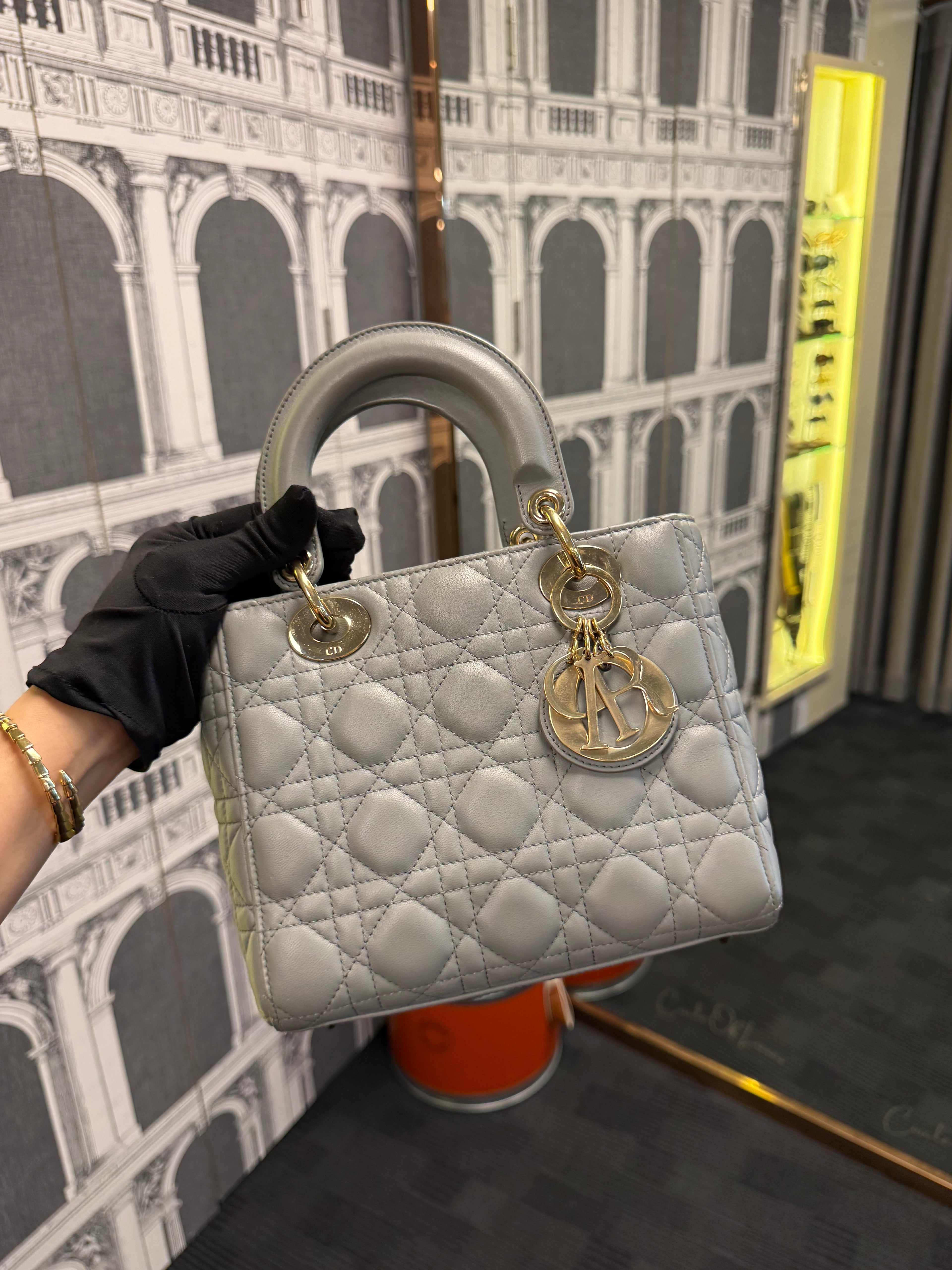 LAY DIOR SMALL CANNAGE GREY GHW