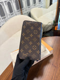 LOUIS VUITTON WALLET ZIPPY MONOGRAM