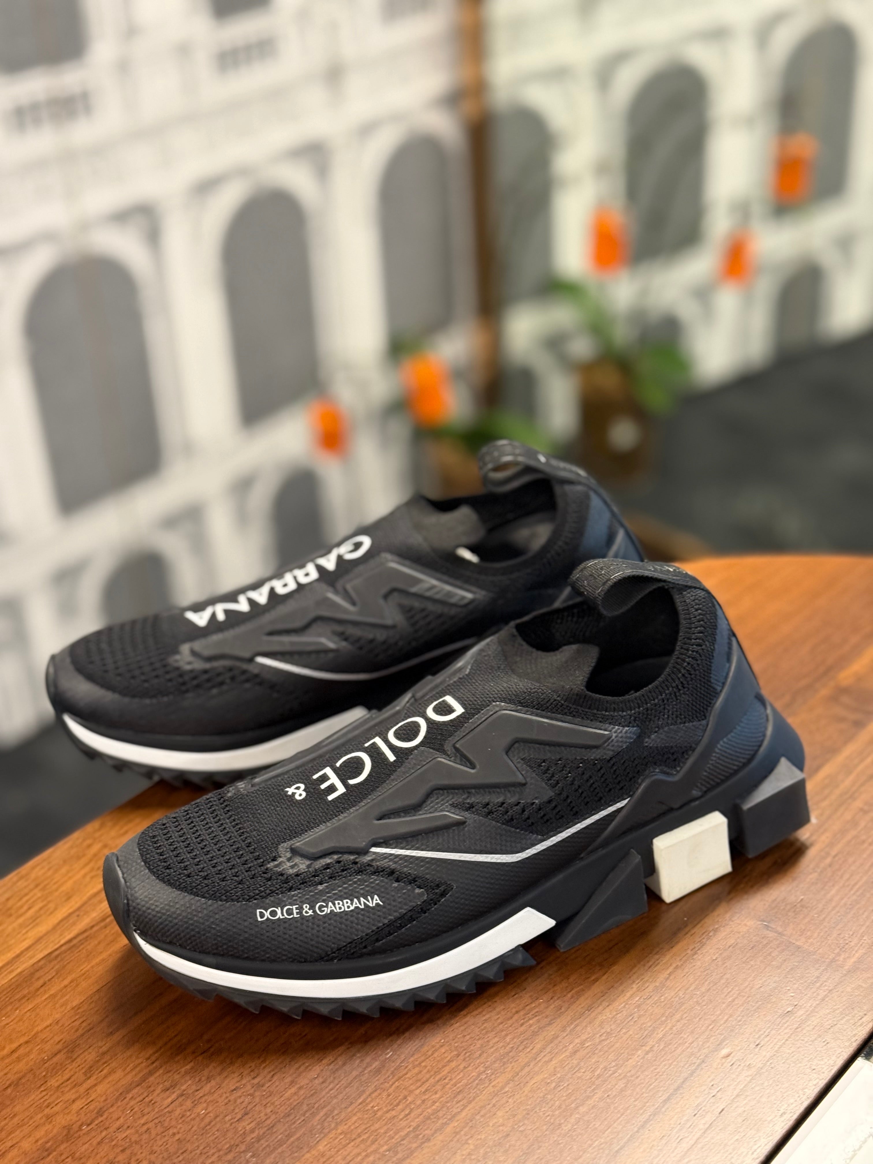 DOCLE & GABANA TRAINER SIZE 40.5