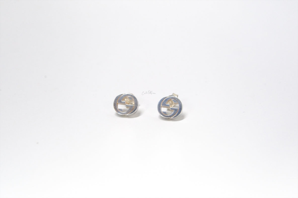 GUCCI INTERLOCKING G STUD EARRING SILVER