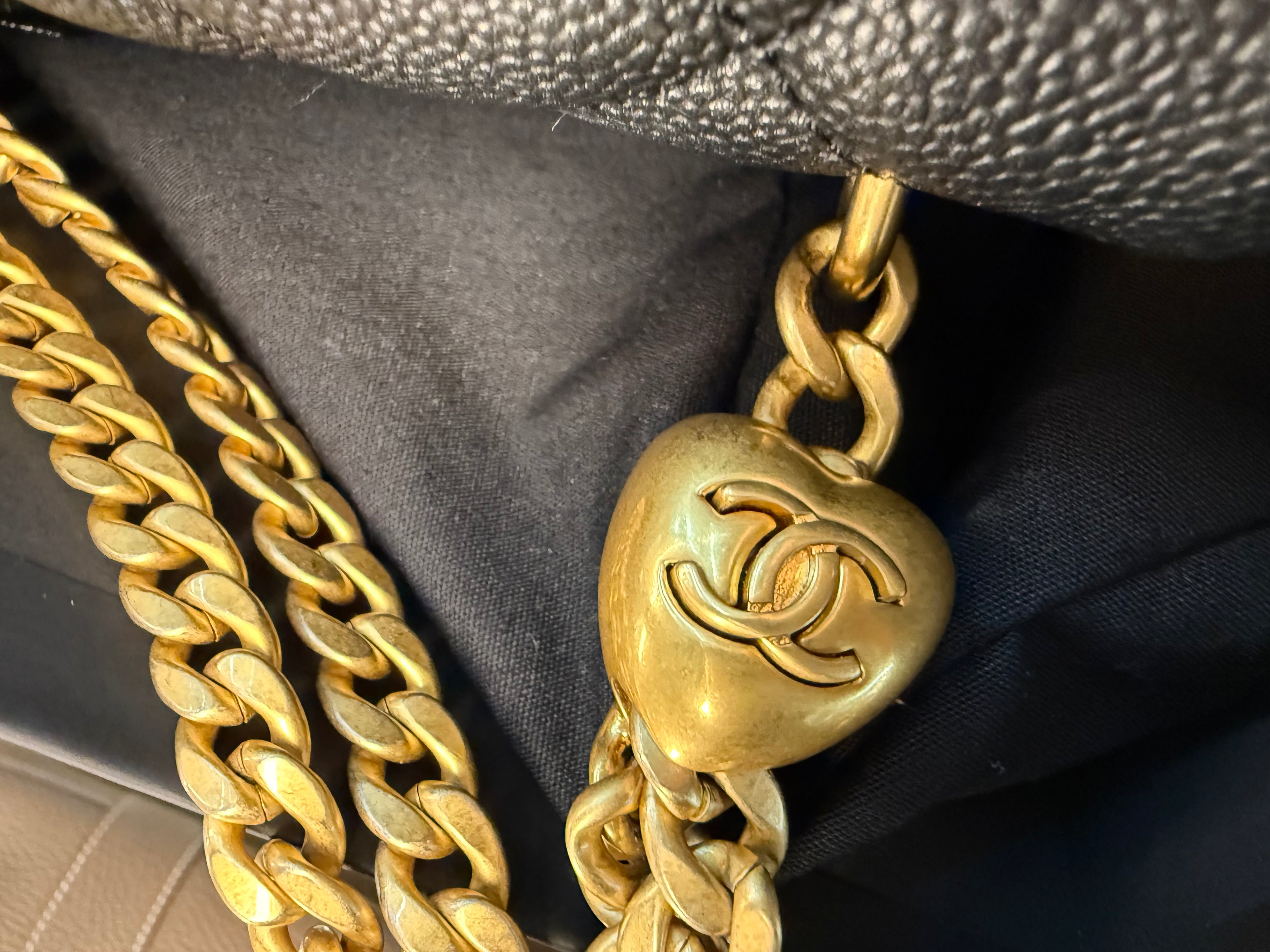 CHANEL 23P COCO LOVE FLAP BAG CAVIAR BLACK GHW(MICROCHIP)