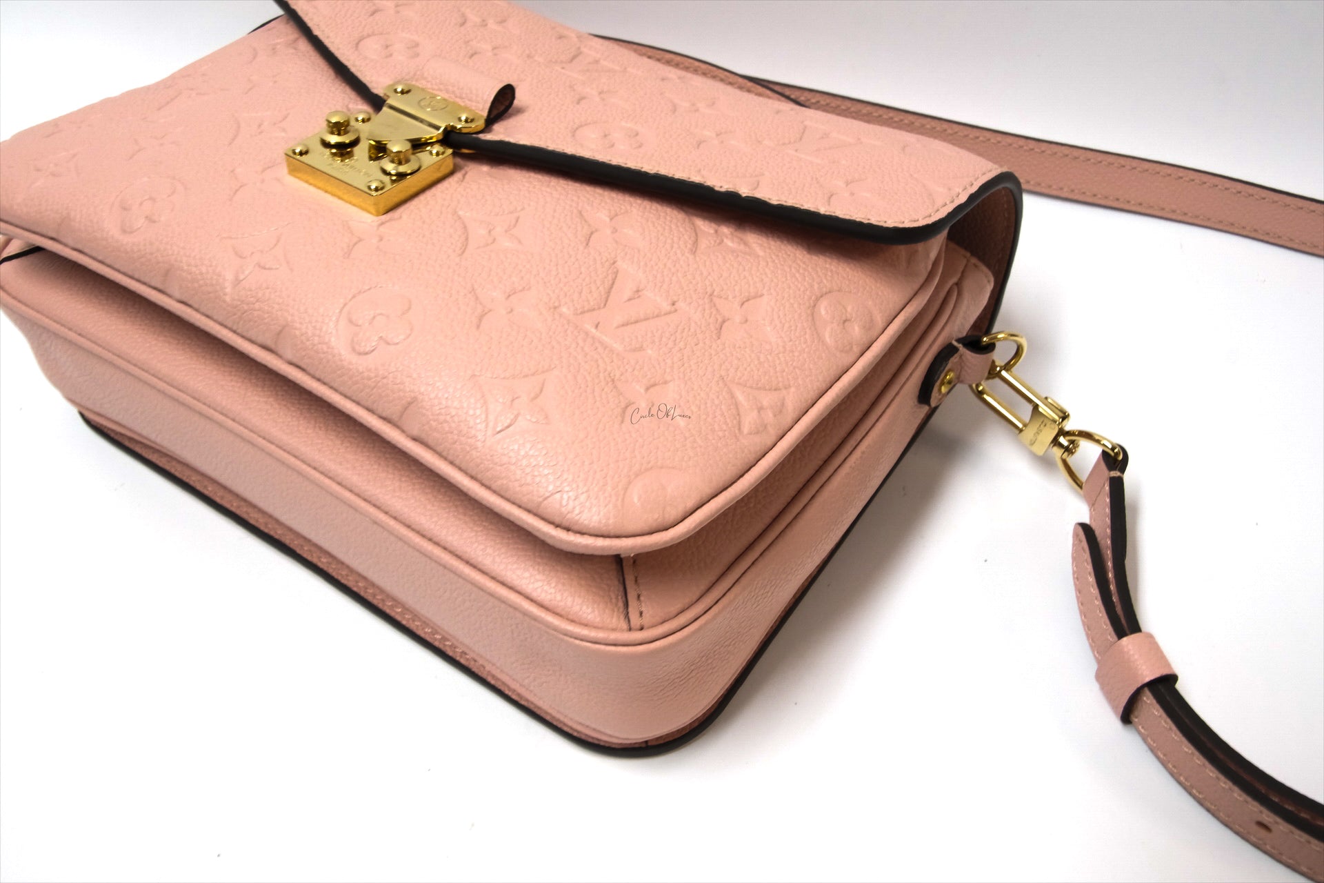 LOUIS VUITTON POCHETTE METIS EMPREINTE ROSE