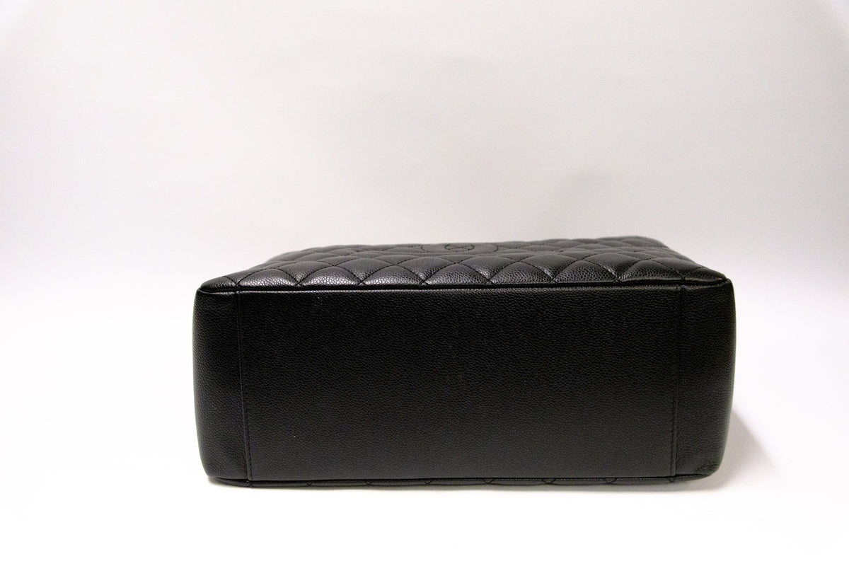 CHANEL GST BLACK CAVIAR GHW