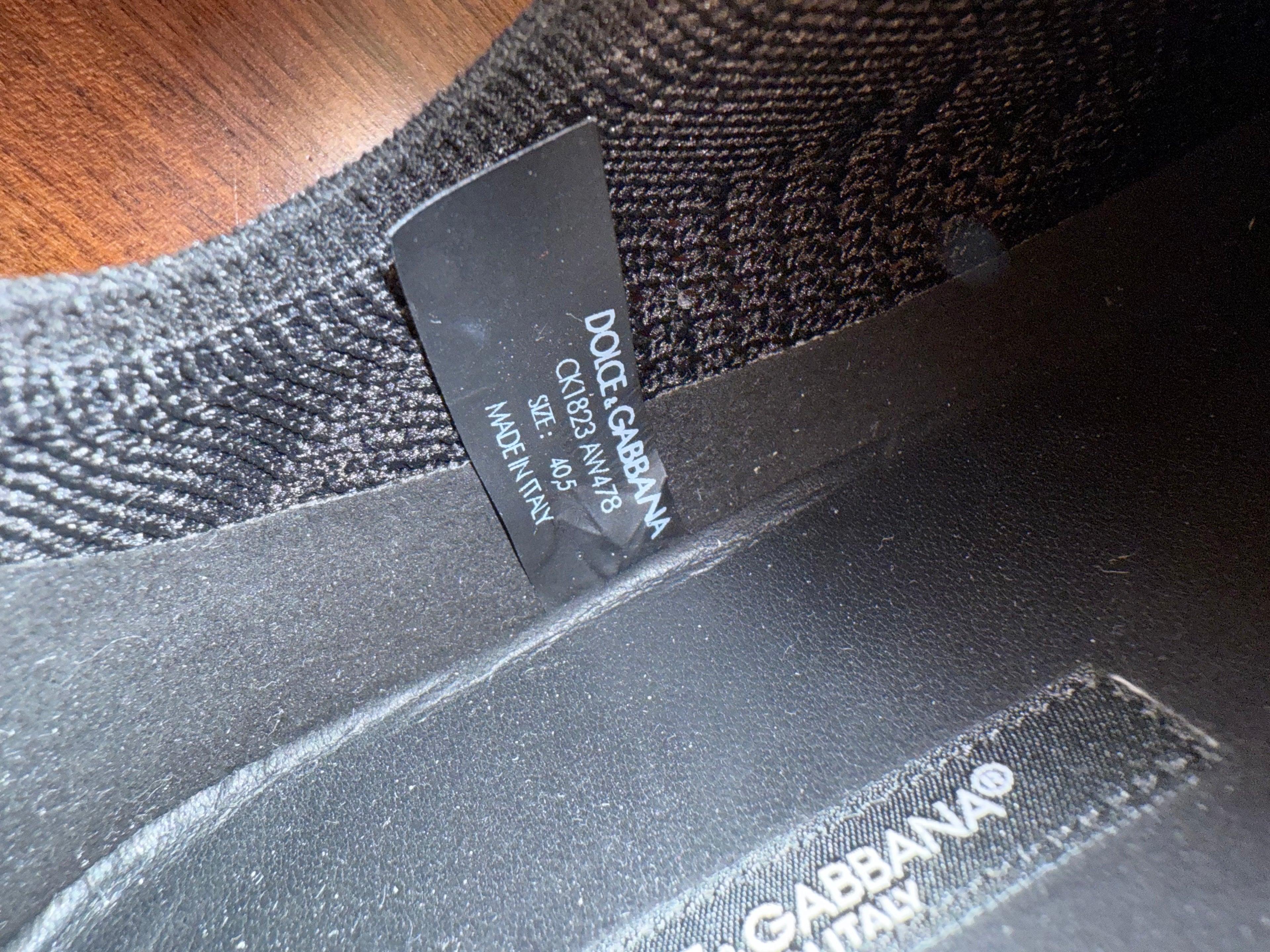 DOCLE & GABANA TRAINER SIZE 40.5