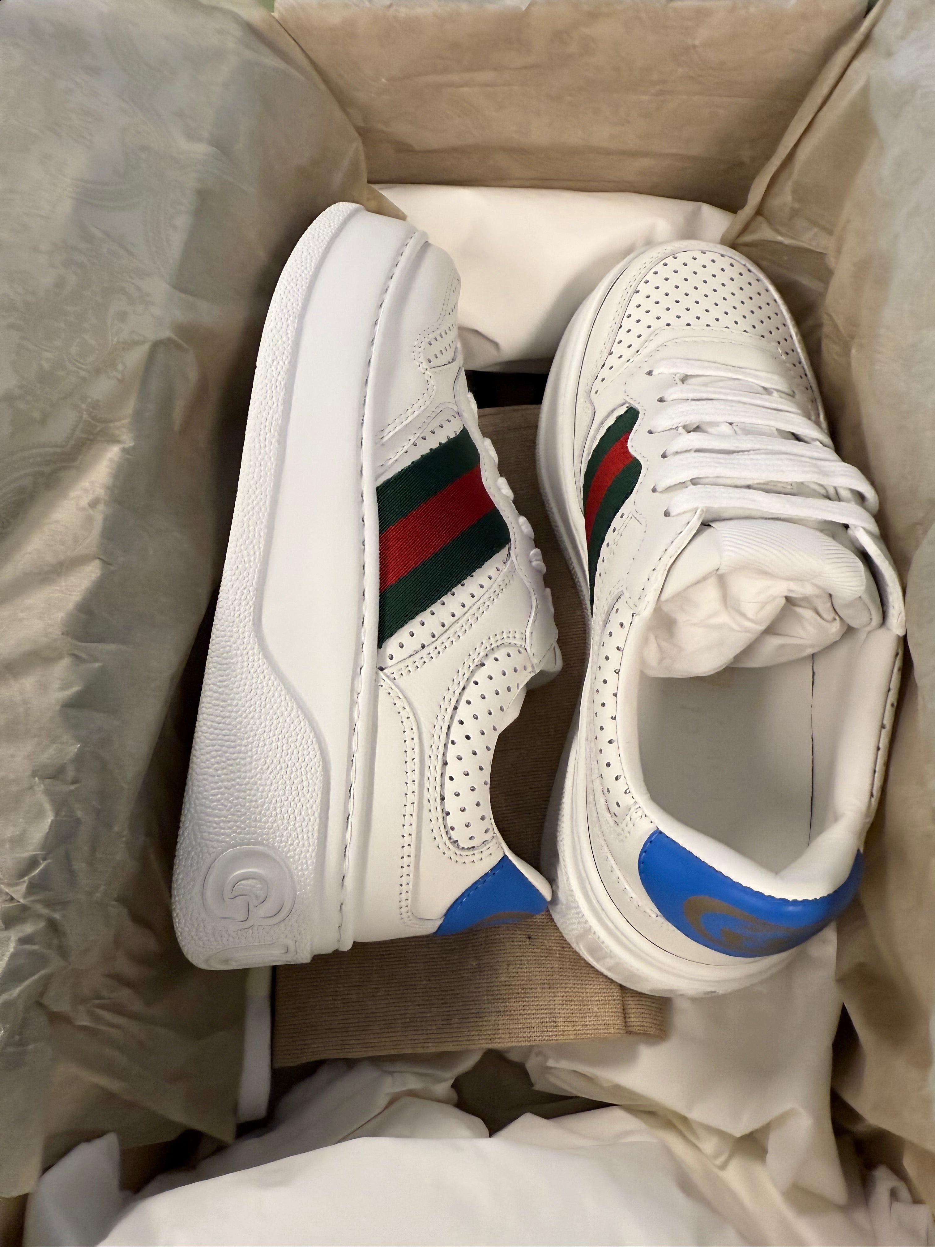 GUCCI TRAINER 34 1/2 WHITE SHOES