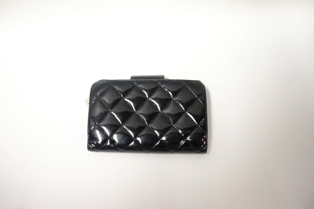 CHANEL QUILTED PATENT MEDIUM FLAP FRENCH WALLET