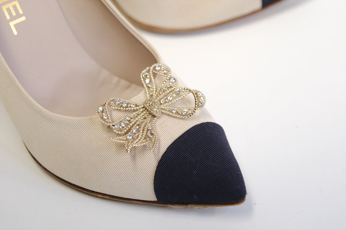 CHANEL PUMP CRYSTAL