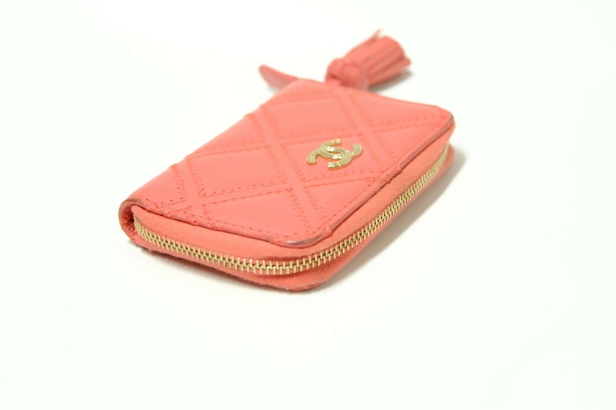 CHANEL QUILTED TASSEL ZIPPY COIN PURSE/WALLET