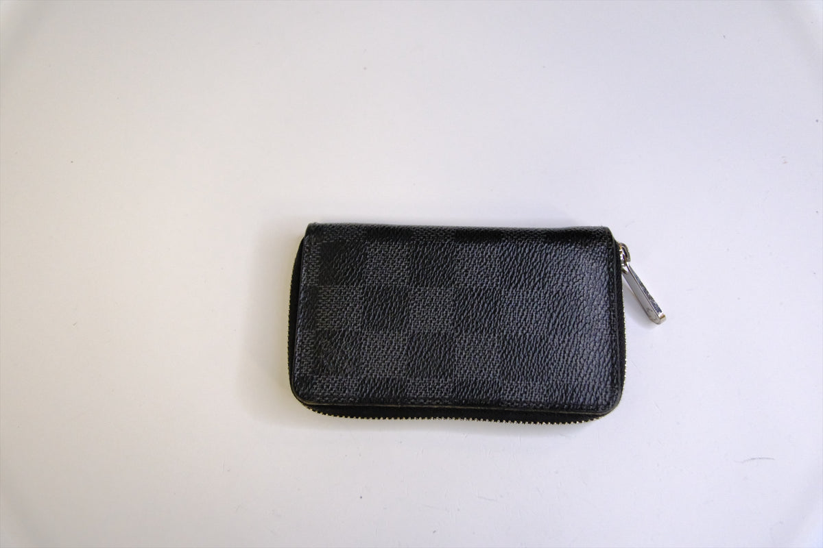 LOUIS VUITTON DAMIER GRAPHITE ZIPPY COIN PURSE