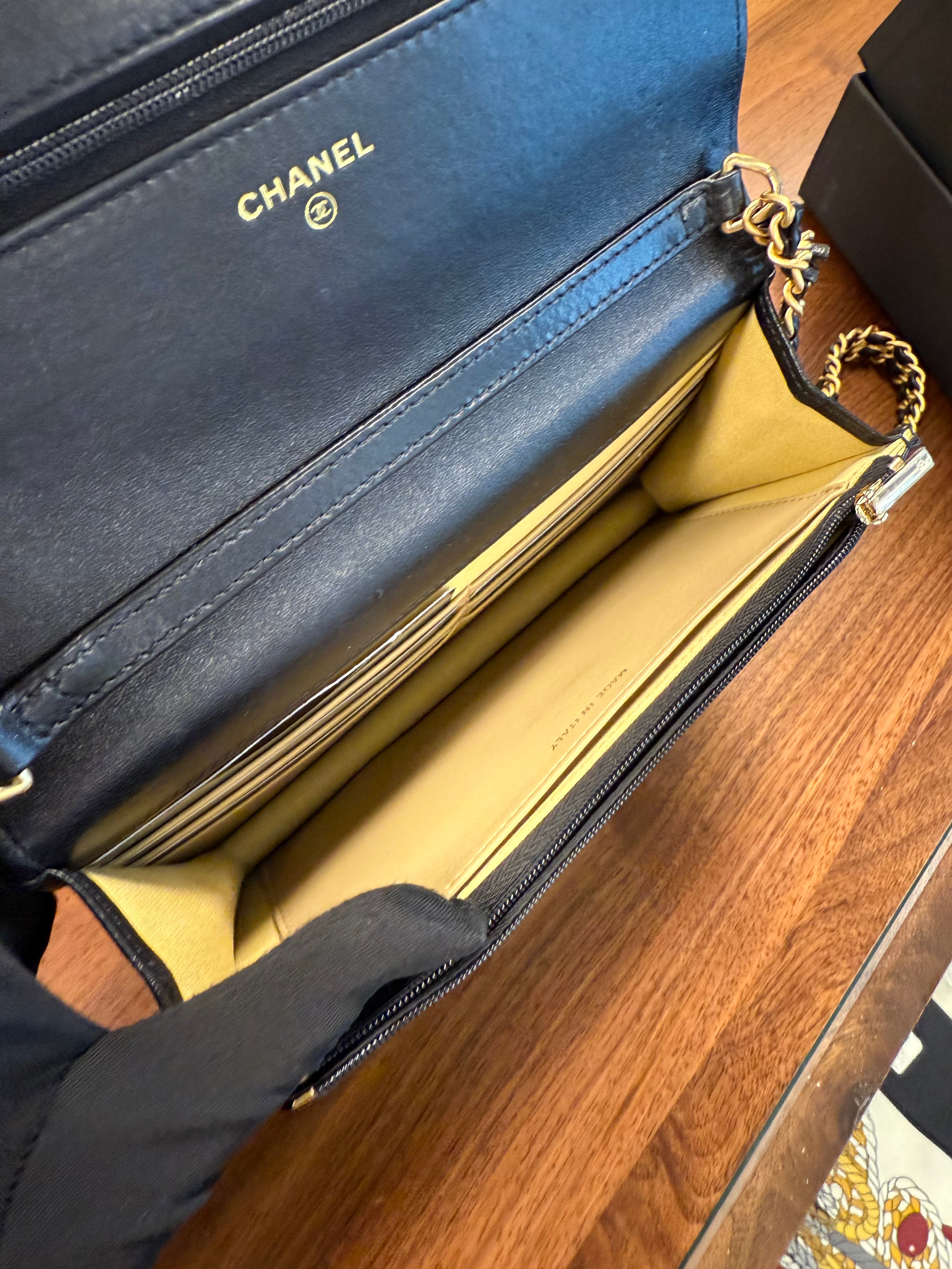 CHANEL BLACK WALLET ON CHAIN SEASONAL GHW