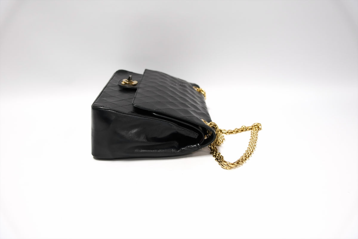 CHANEL BLACK LAMBSKIN MEDIUM FLAP BAG