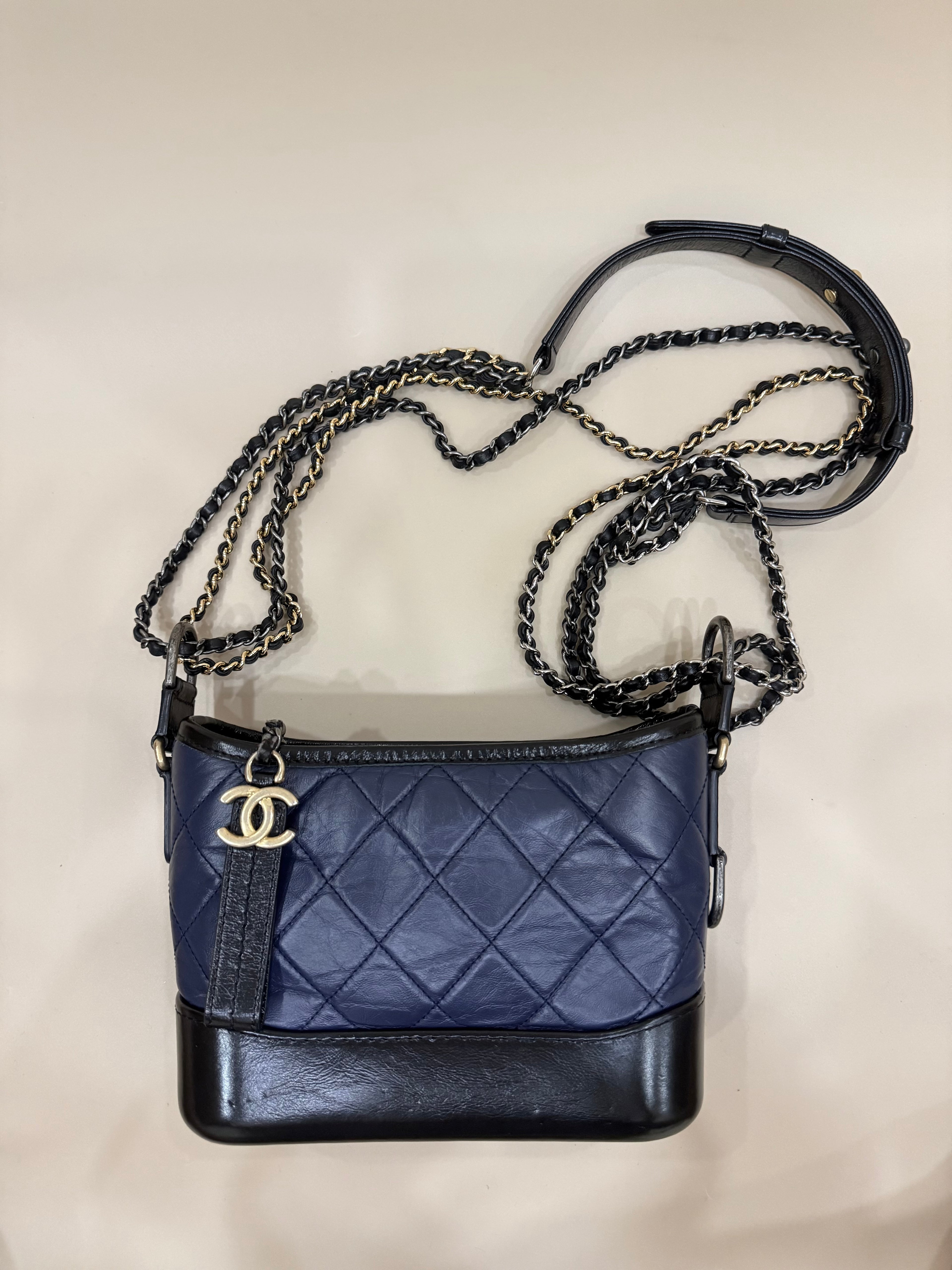 CHANEL SMALL GABRIELLE NAVY/BLACK CALFSKIN MIXED HARDWARE