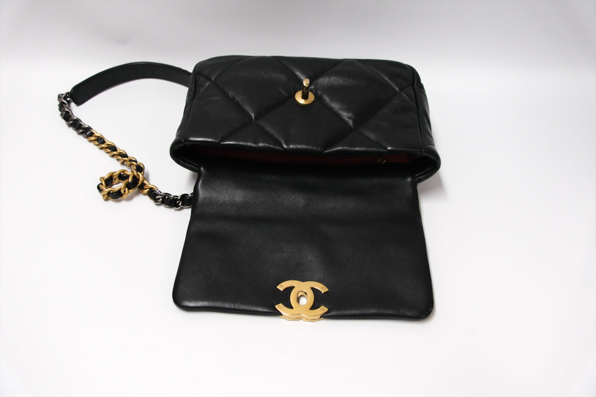 CHANEL C19 SMALL BLACK LAMBSKIN