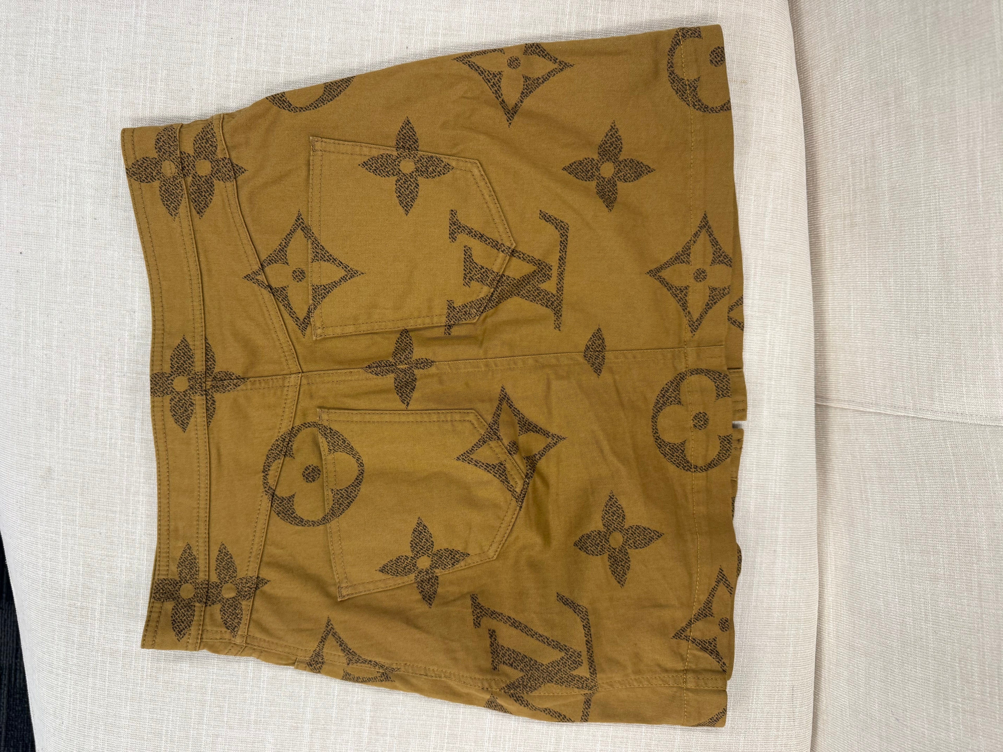 LOUIS VUITTON MONOGRAM SKIRT 38
