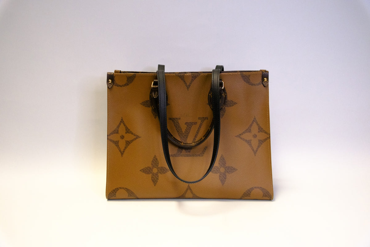 LOUIS VUITTON ON THE GO MM