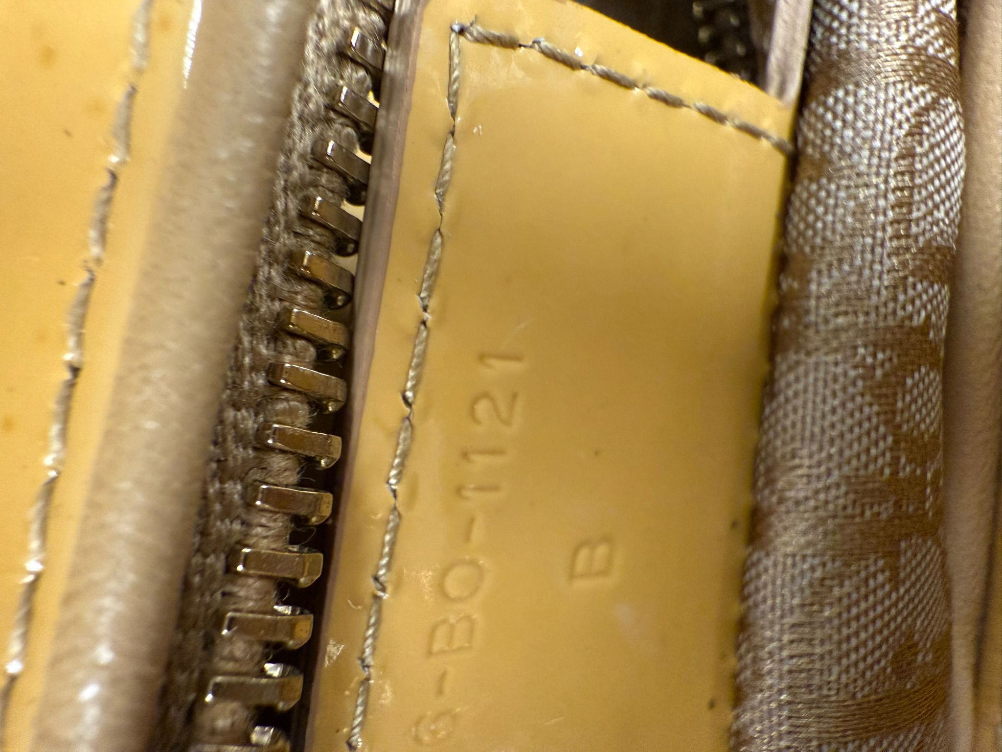 LADY DIOR LARGE YELLOW PATENT CANNAGE SHW