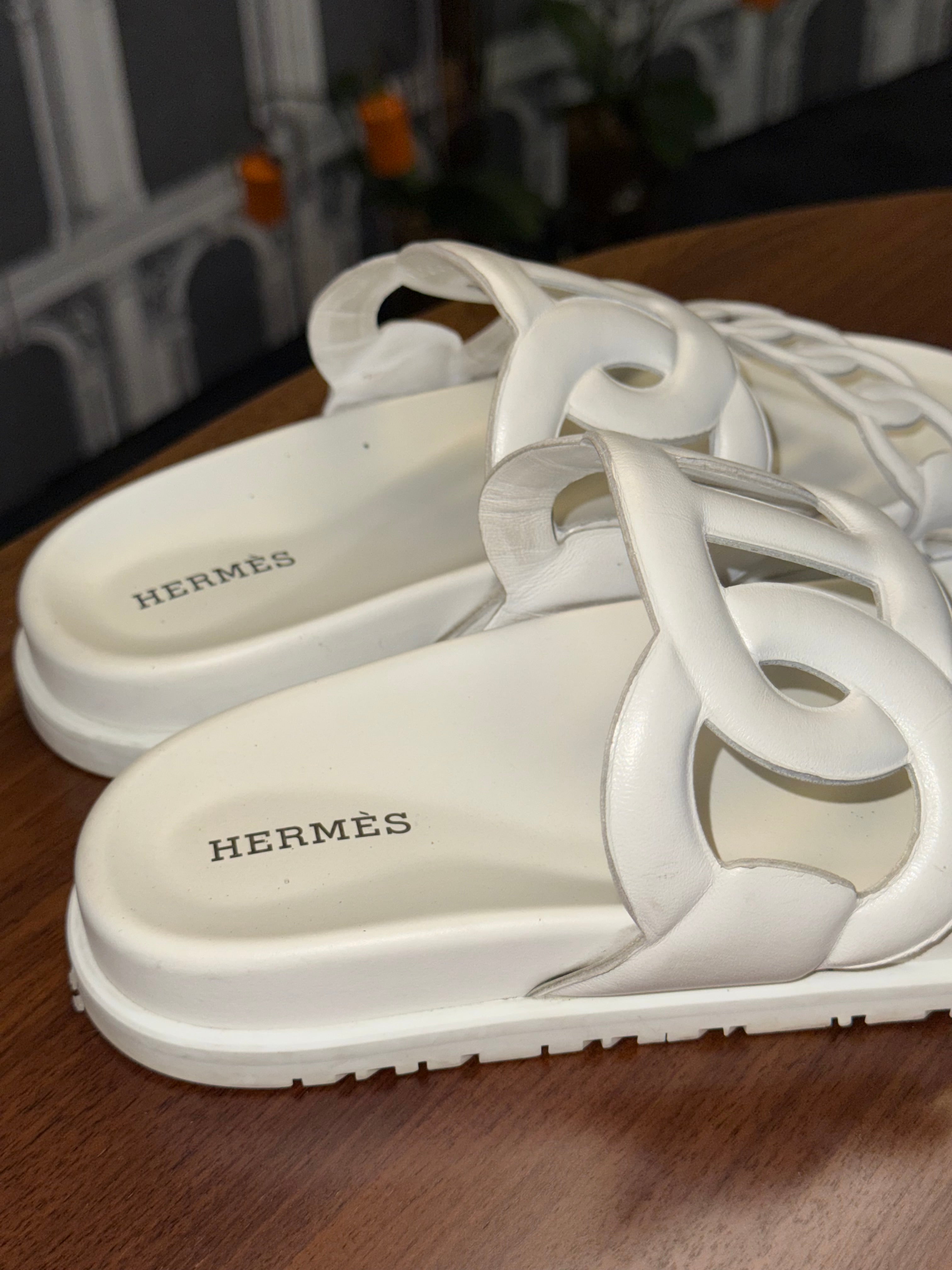 HERMES EXTRA SANDAL WHITE LEATHER SIZE 36
