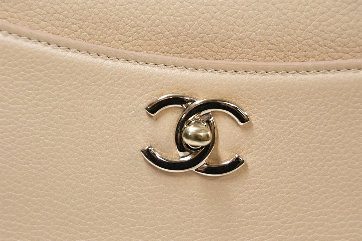 Chanel Cerf Executive Tote Medium Beige Caviar Leather Ghw