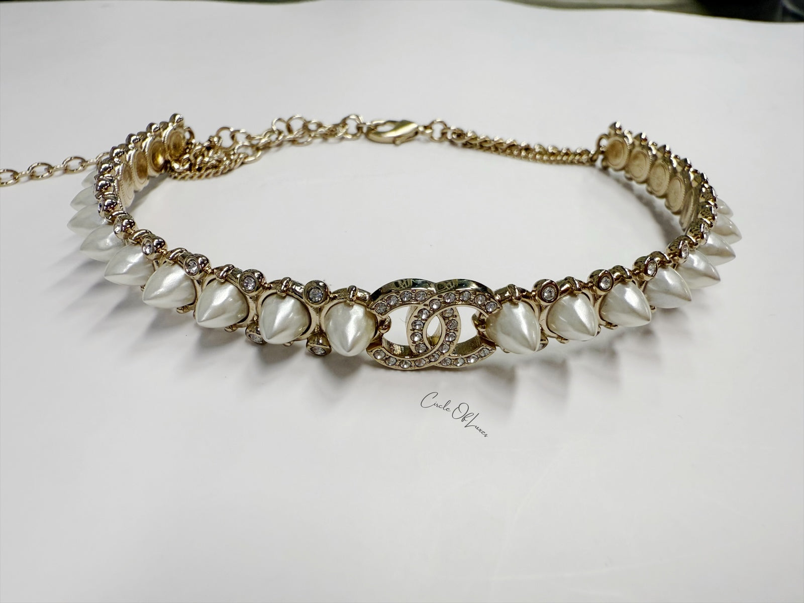 CHANEL PEARL CHOCKER