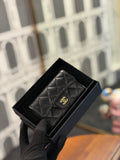 CHANEL CARD HOLDER BRAND NEW CAVIAR BLACK GHW