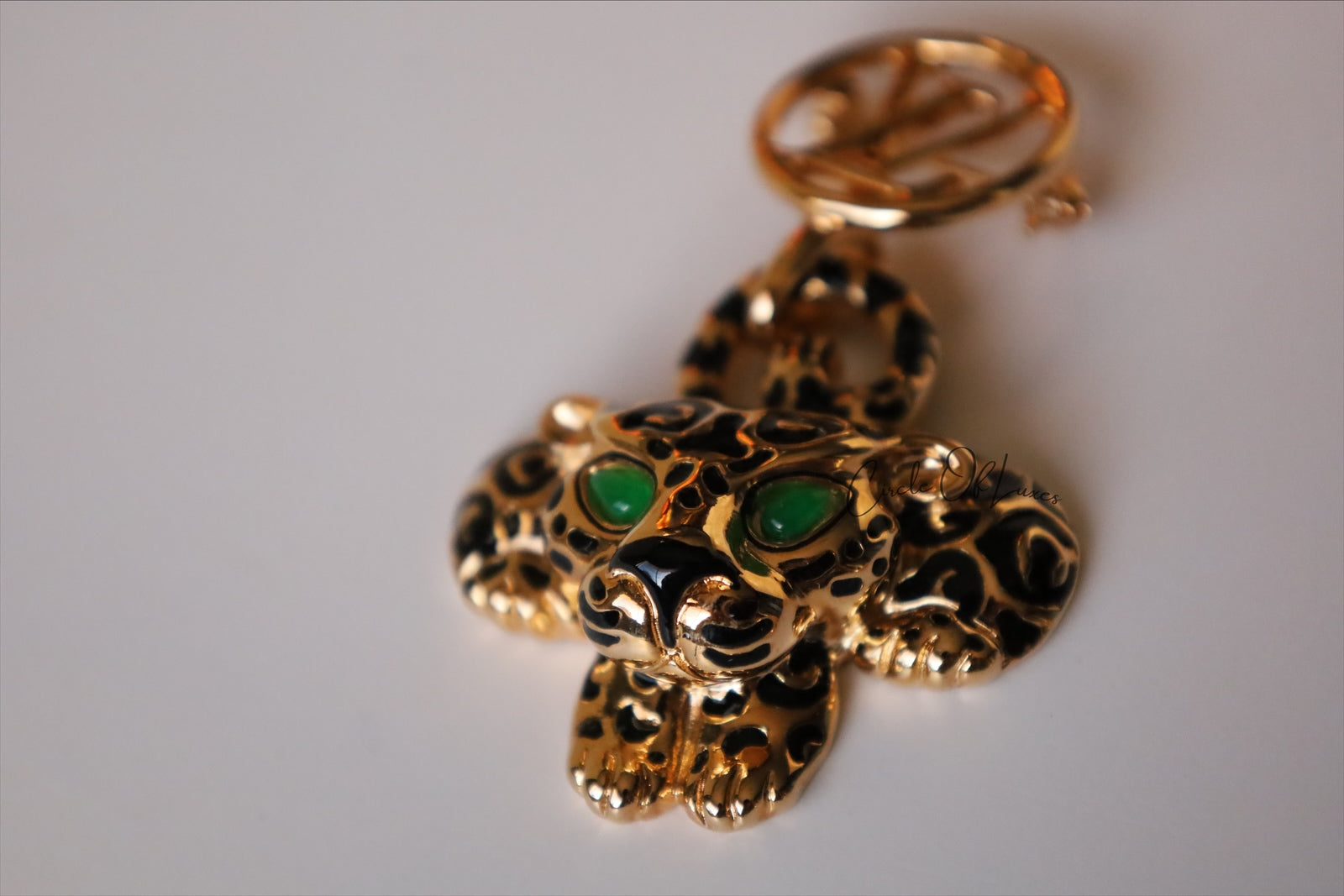 LOUIS VUITTON LEOPARD BROOCH GHW