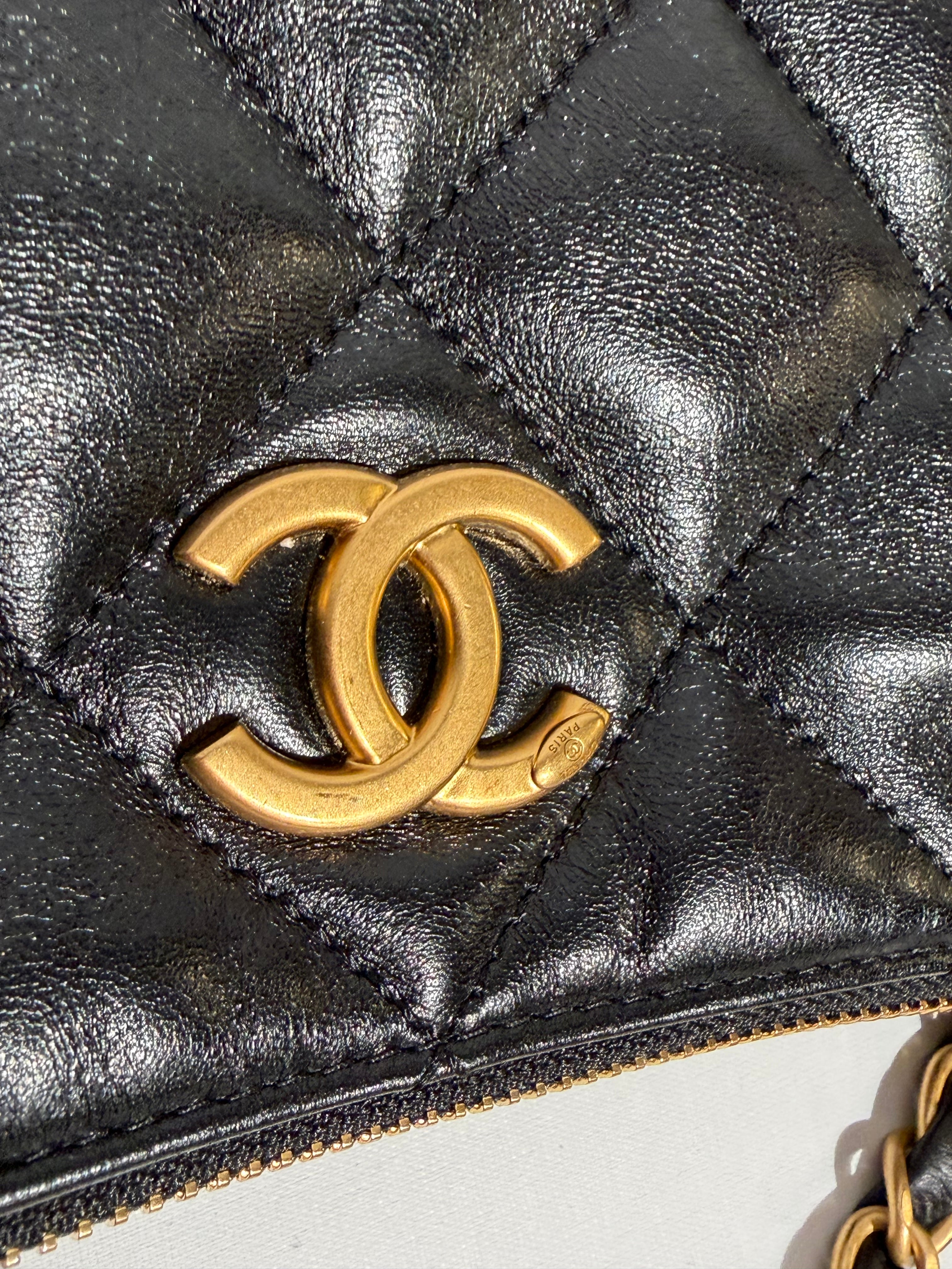 CHANEL HOBO 25s 26cm BLACK GHW (FULLSET)