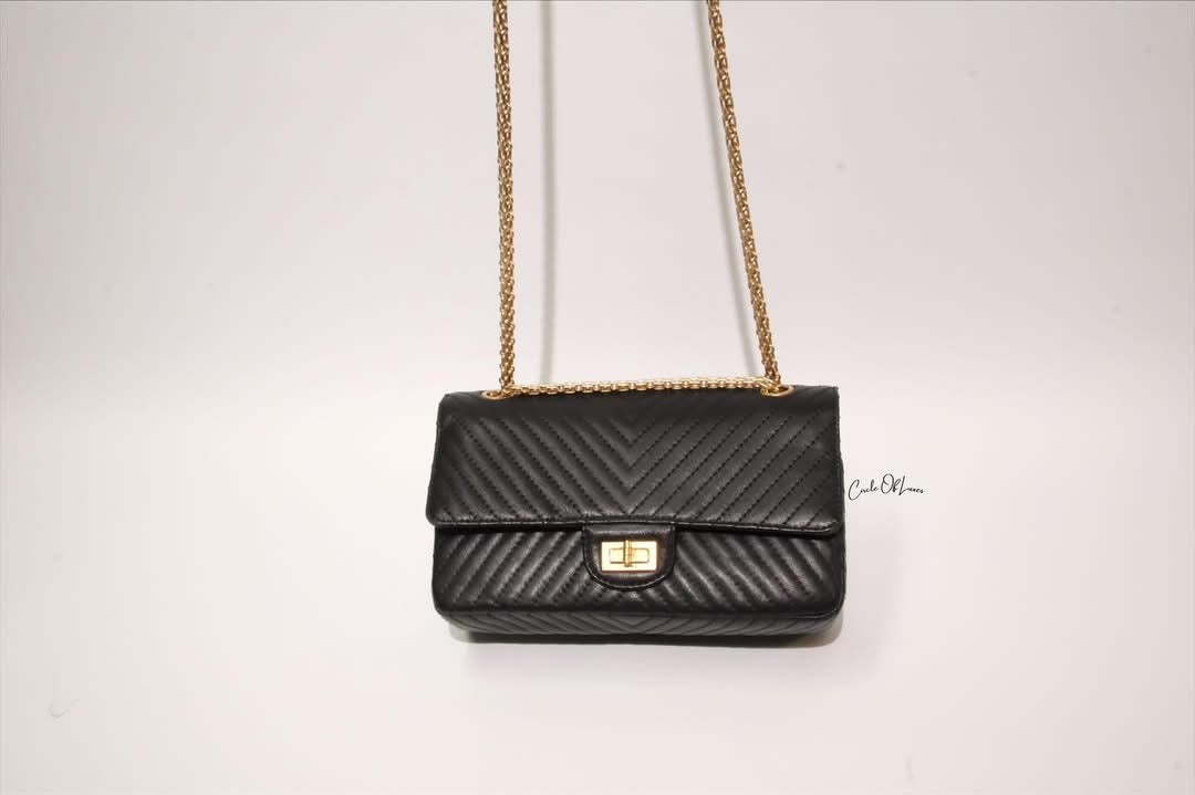 CHANEL REISSUE 2.55 CHEVRON SHEEP SKIN AGED GHW