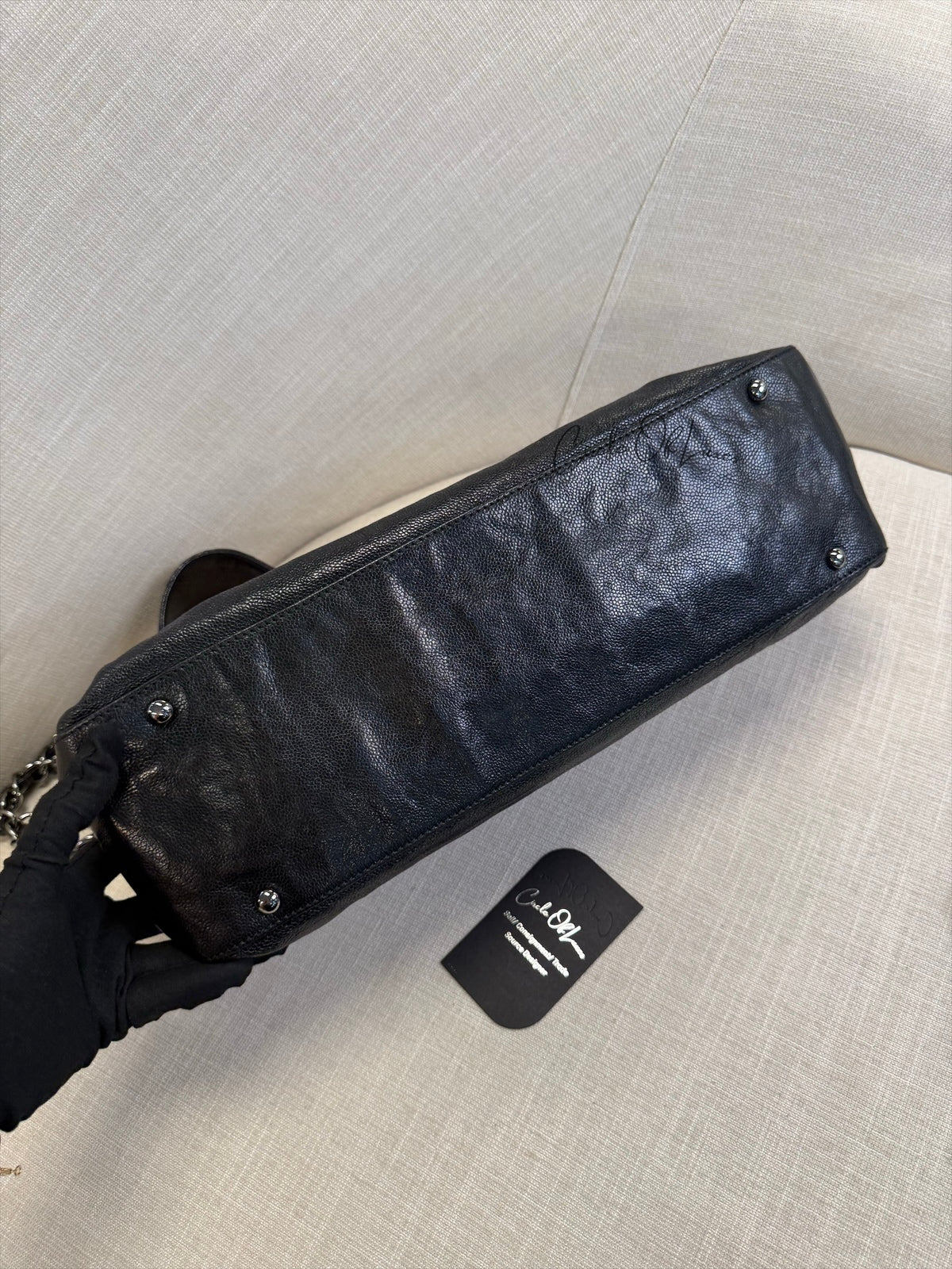 POCKET IN THE CITY CAVIAR BLACK METAL HW