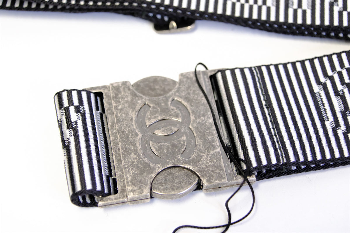 CHANEL LUGGAGE STRIPED STRAP