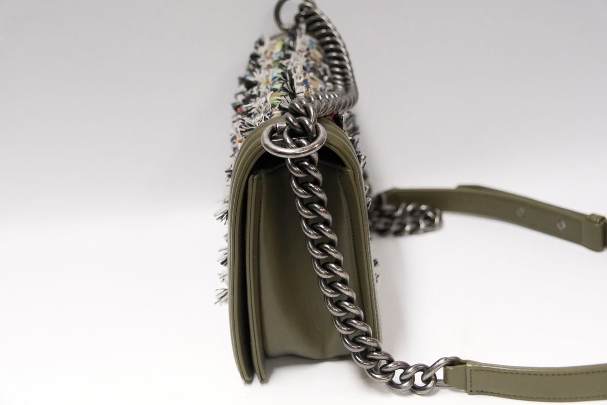 CHANEL OLD MEDIUM BOY TWEED RHW