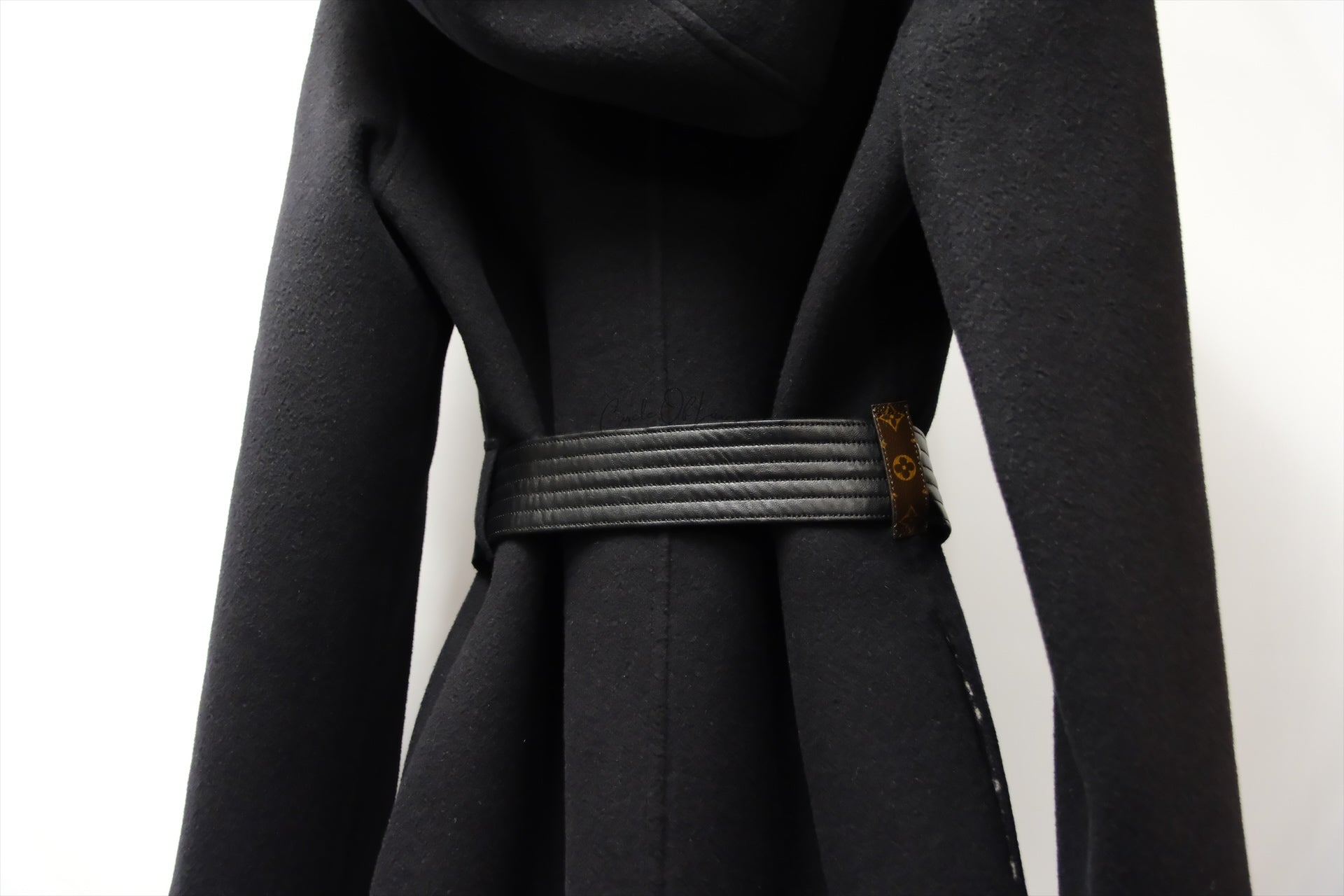 LOUIS VUITTON HOODED WRAP BLACK COAT SIZE 38