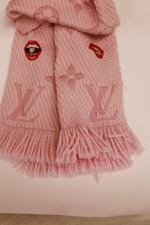 LOUIS VUITTON LOGOMANIA SCRAF WOOL SILK  PINK