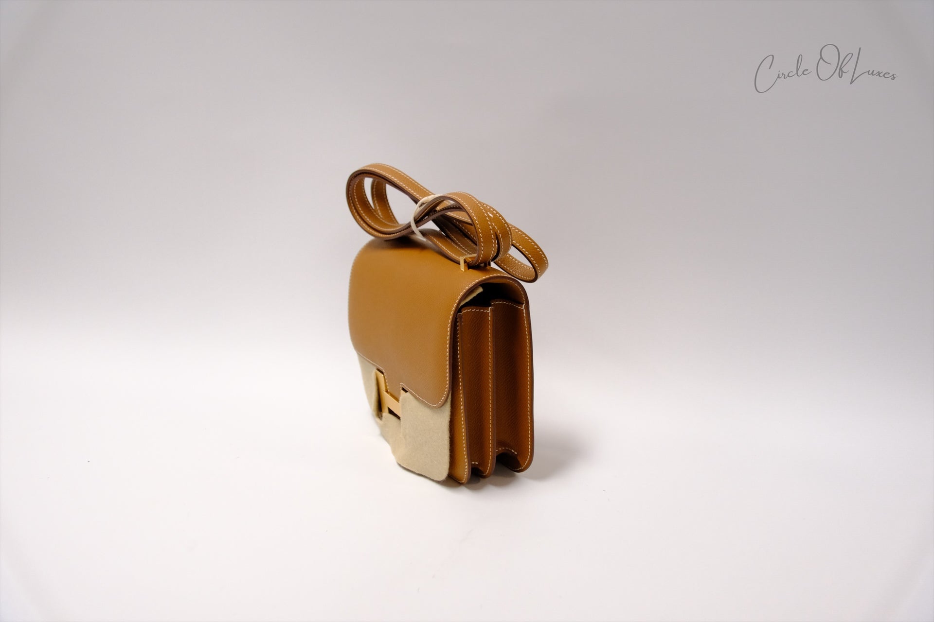 HERMES CONSTANCE MINI GOLD ON GHW